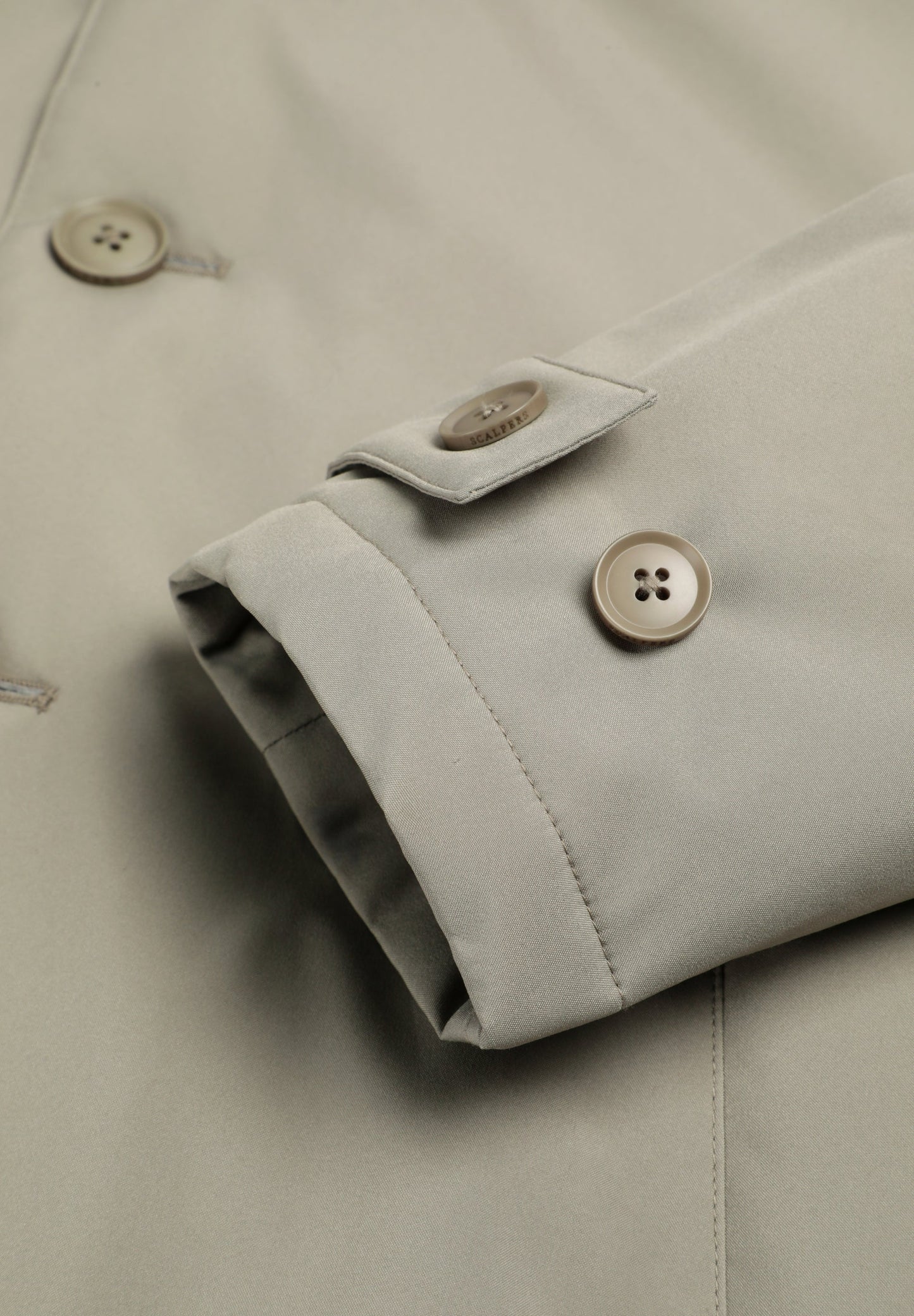 WATER-REPELLENT QUILTED TRENCH COAT