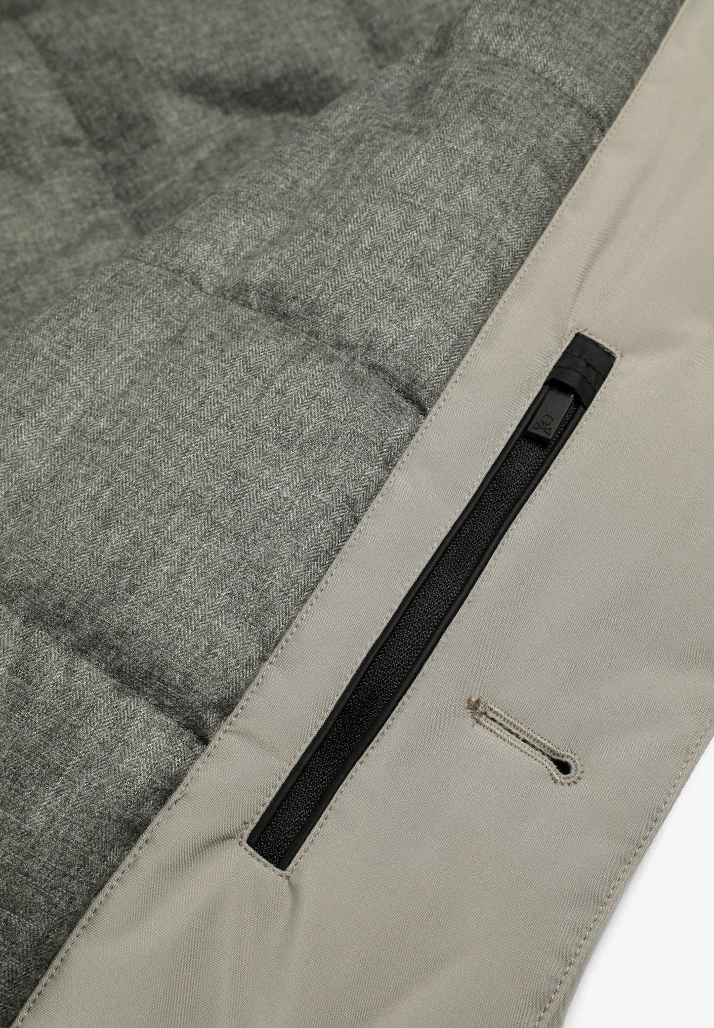 WATER-REPELLENT QUILTED TRENCH COAT