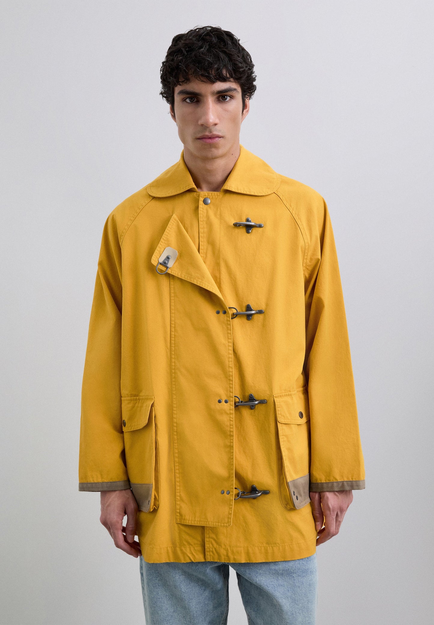 OVERSIZE JACKET WITH TOGGLES