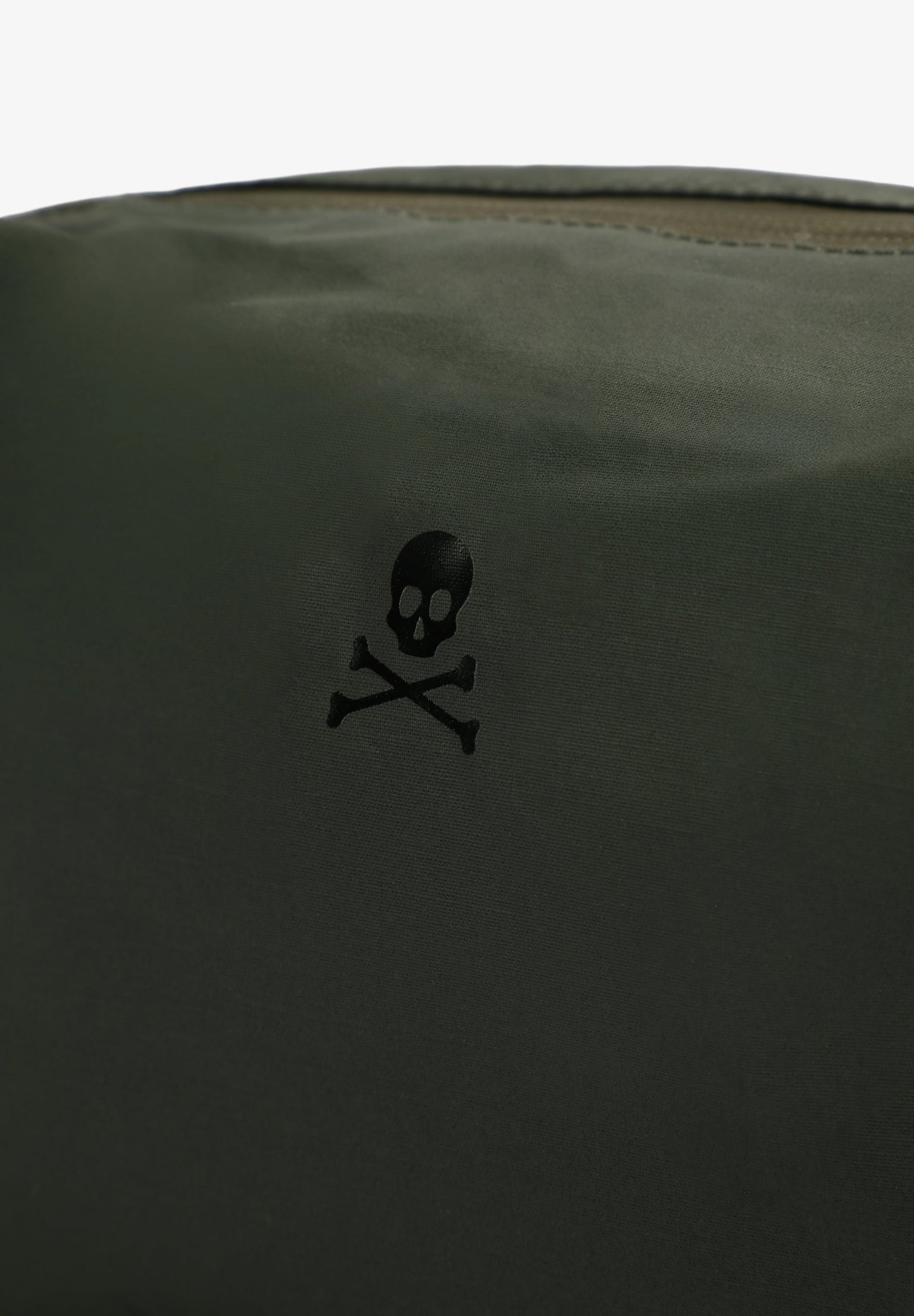 WAXED TRAVEL TOILETRY BAG