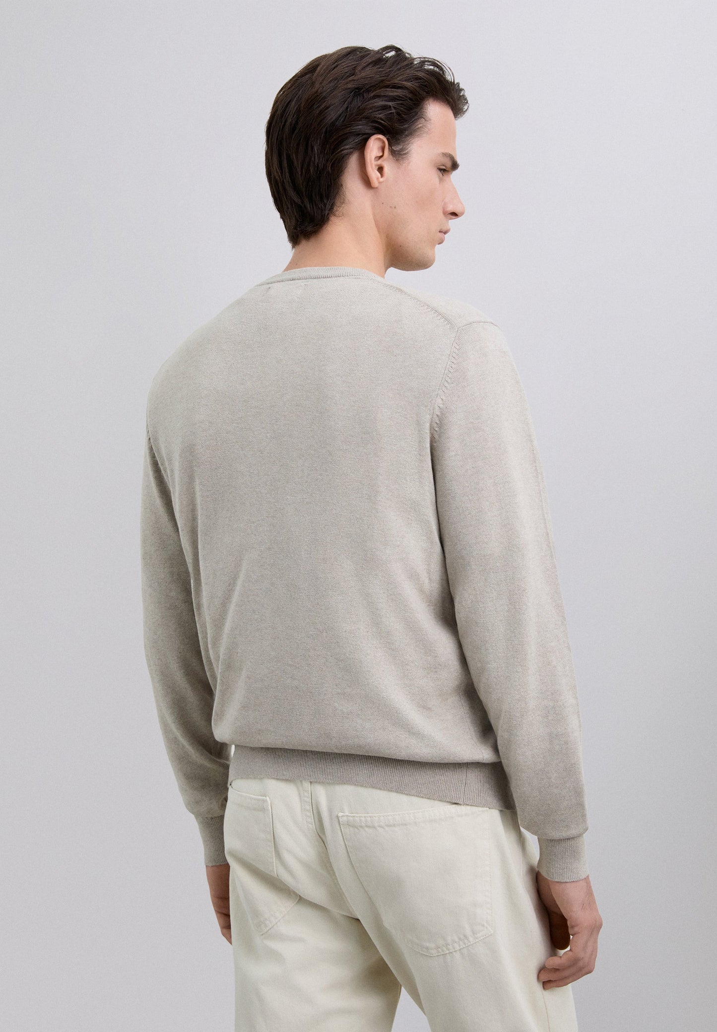 V-NECK SKULL SWEATER