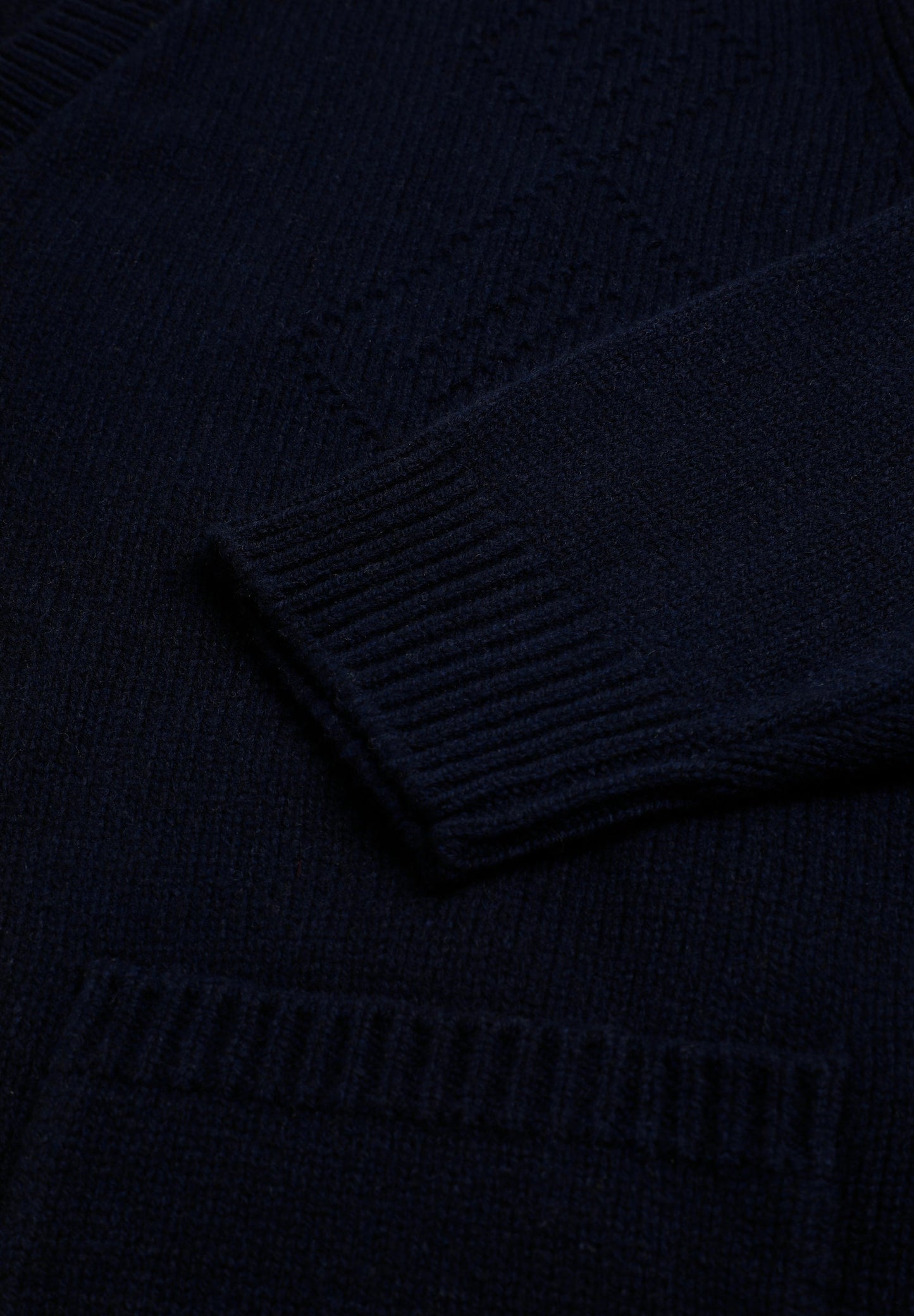 WOOL DIAMOND PATTERN CARDIGAN