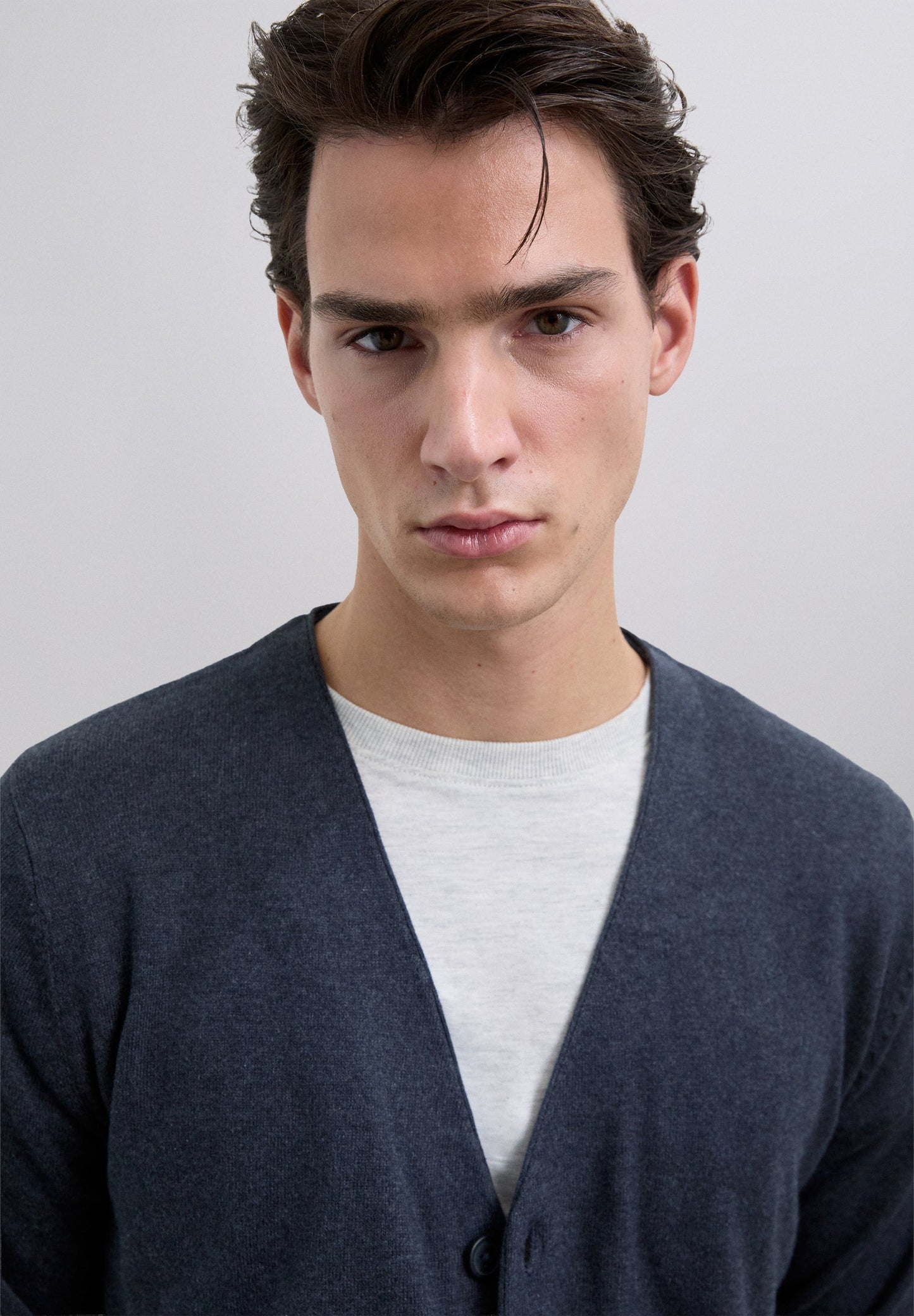 V-NECK CARDIGAN WITH SKULL