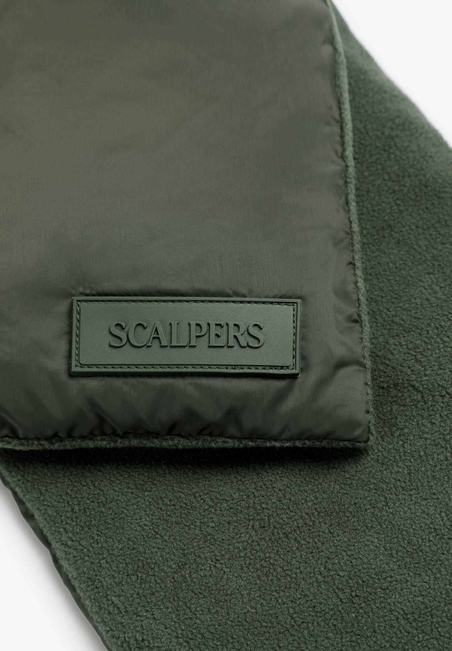 TECHNICAL FABRIC & FLEECE SCARF