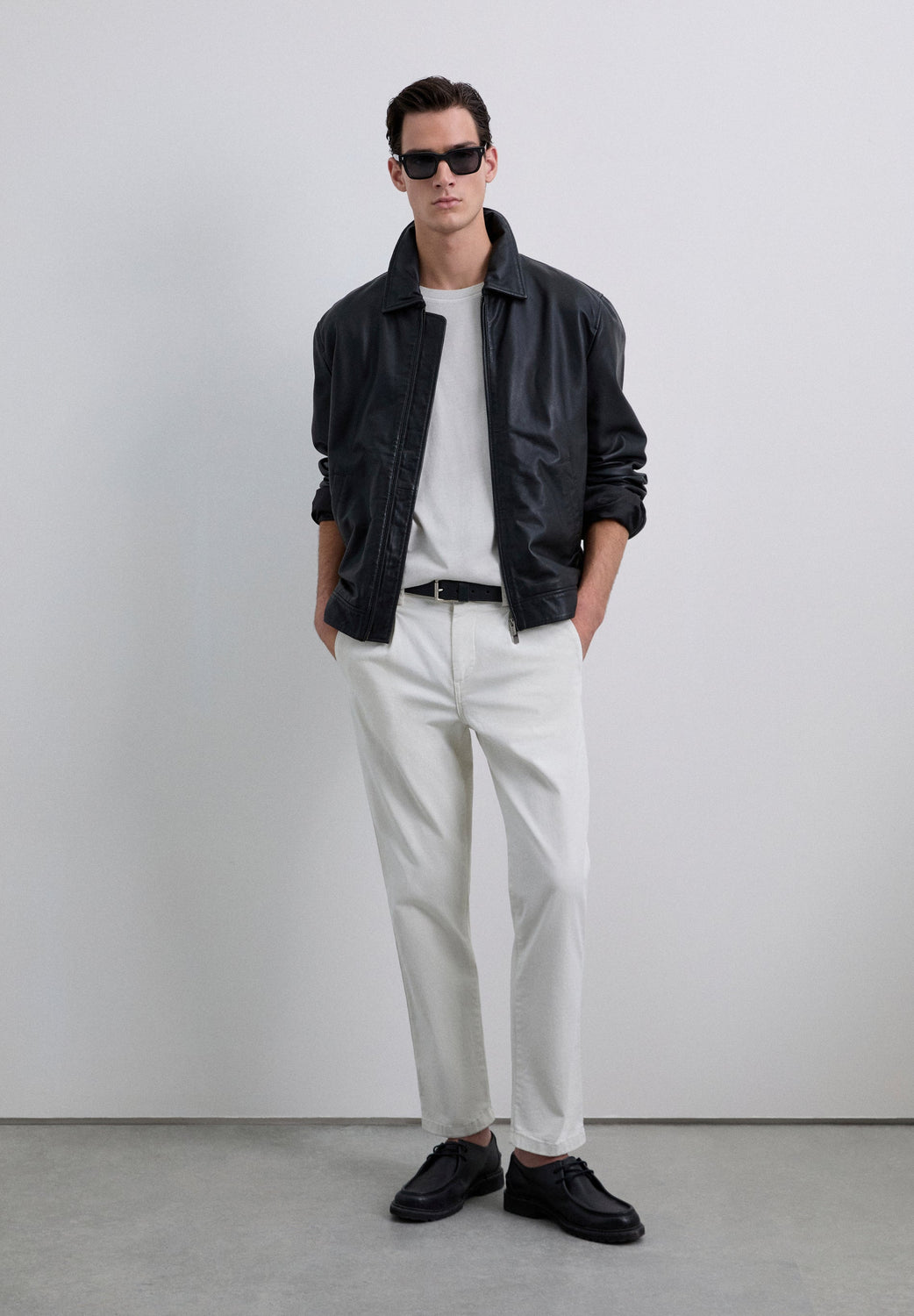 CAMISETA CALAVERA BORDADA TONO - Scalpers