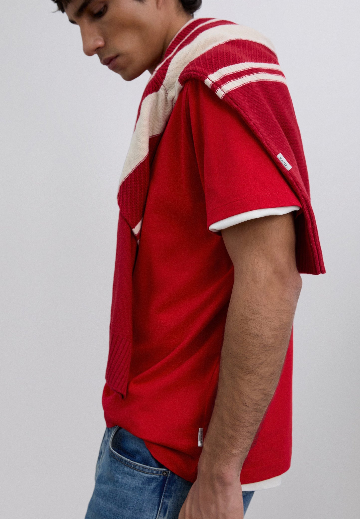 EMBROIDERED SKULL T-SHIRT