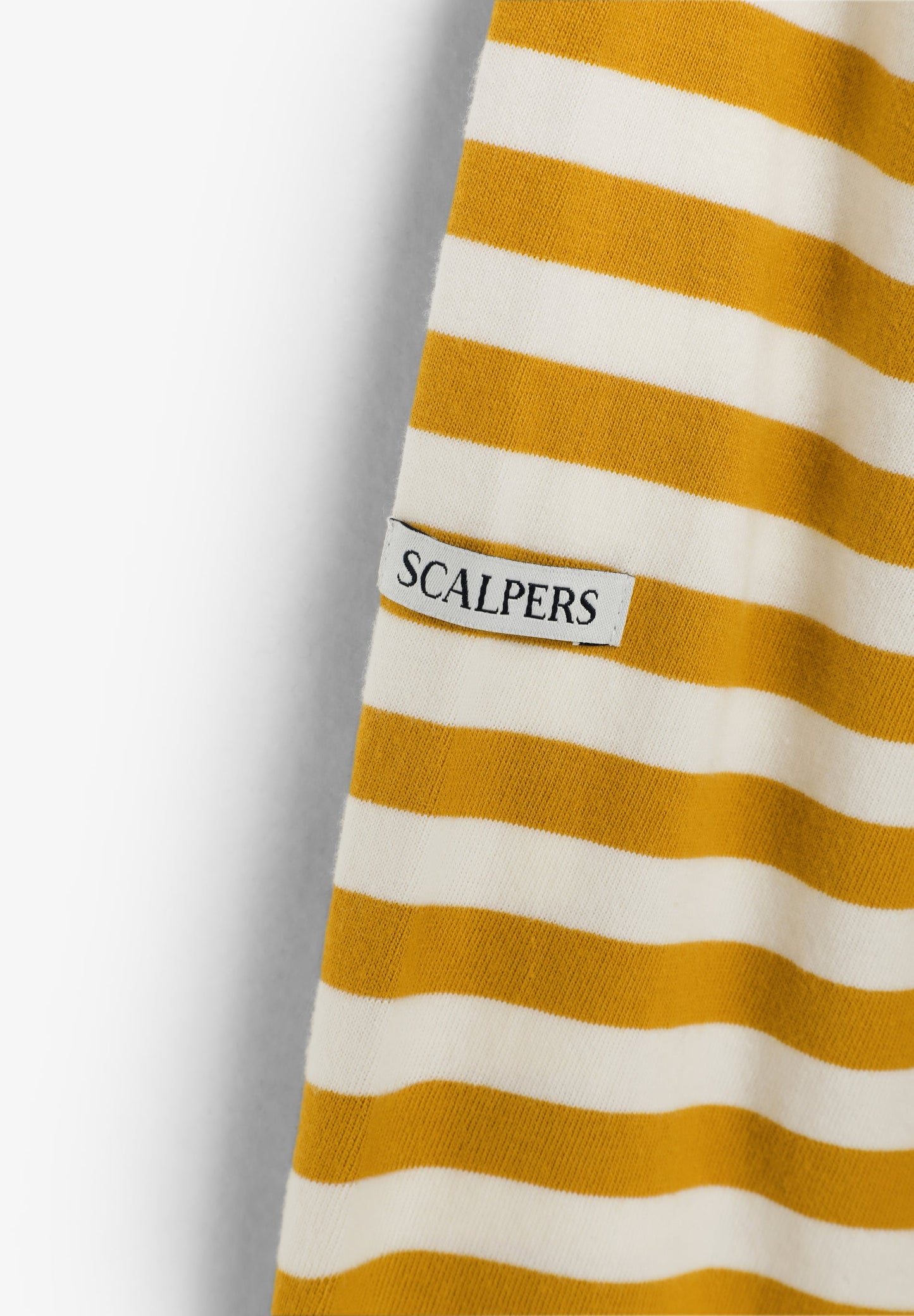 LONG SLEEVE STRIPED T-SHIRT