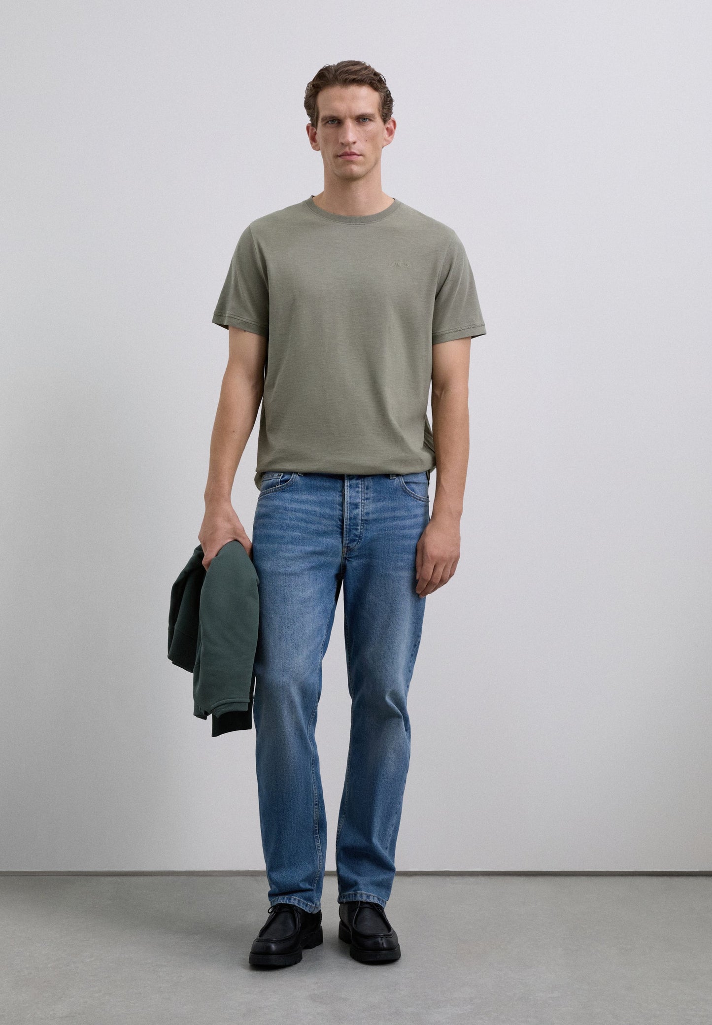 FADED EMBROIDERED T-SHIRT