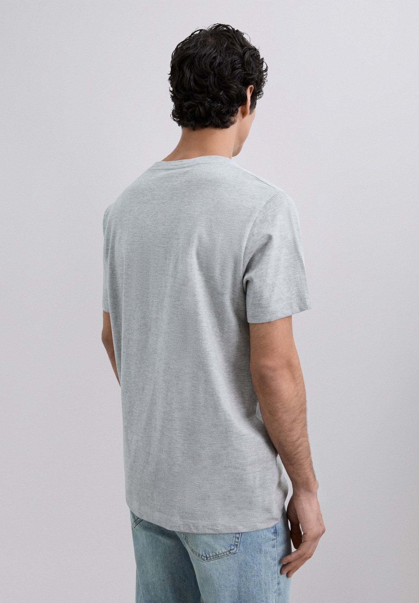 CAMISETA PARCHE BORDADO LOGO - Scalpers