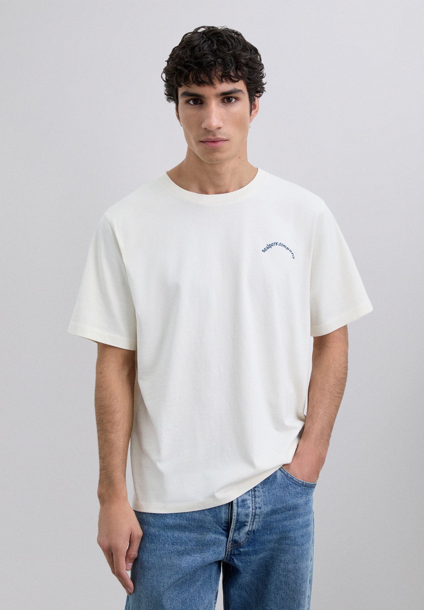 T-SHIRT WITH LOGO PRINT