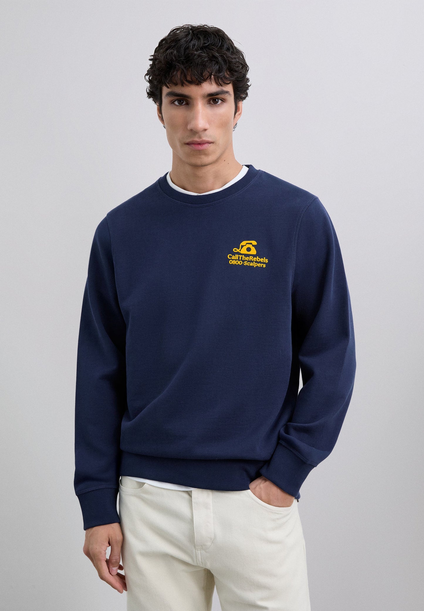 SWEATSHIRT WITH RAISED LOGO