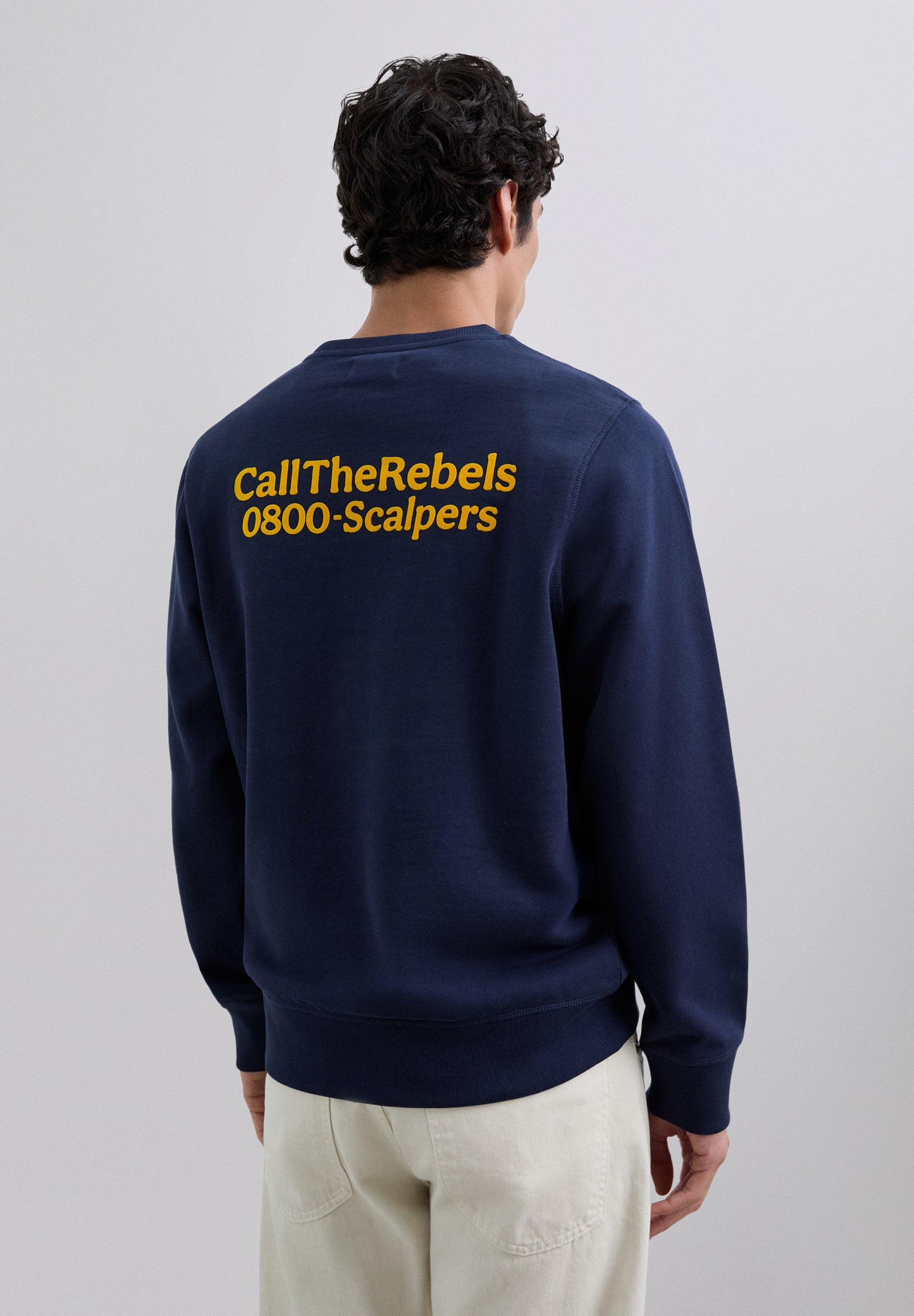 SWEATSHIRT WITH RAISED LOGO