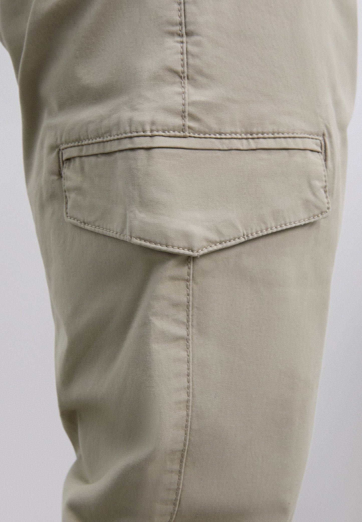 SLIM FIT CARGO TROUSERS