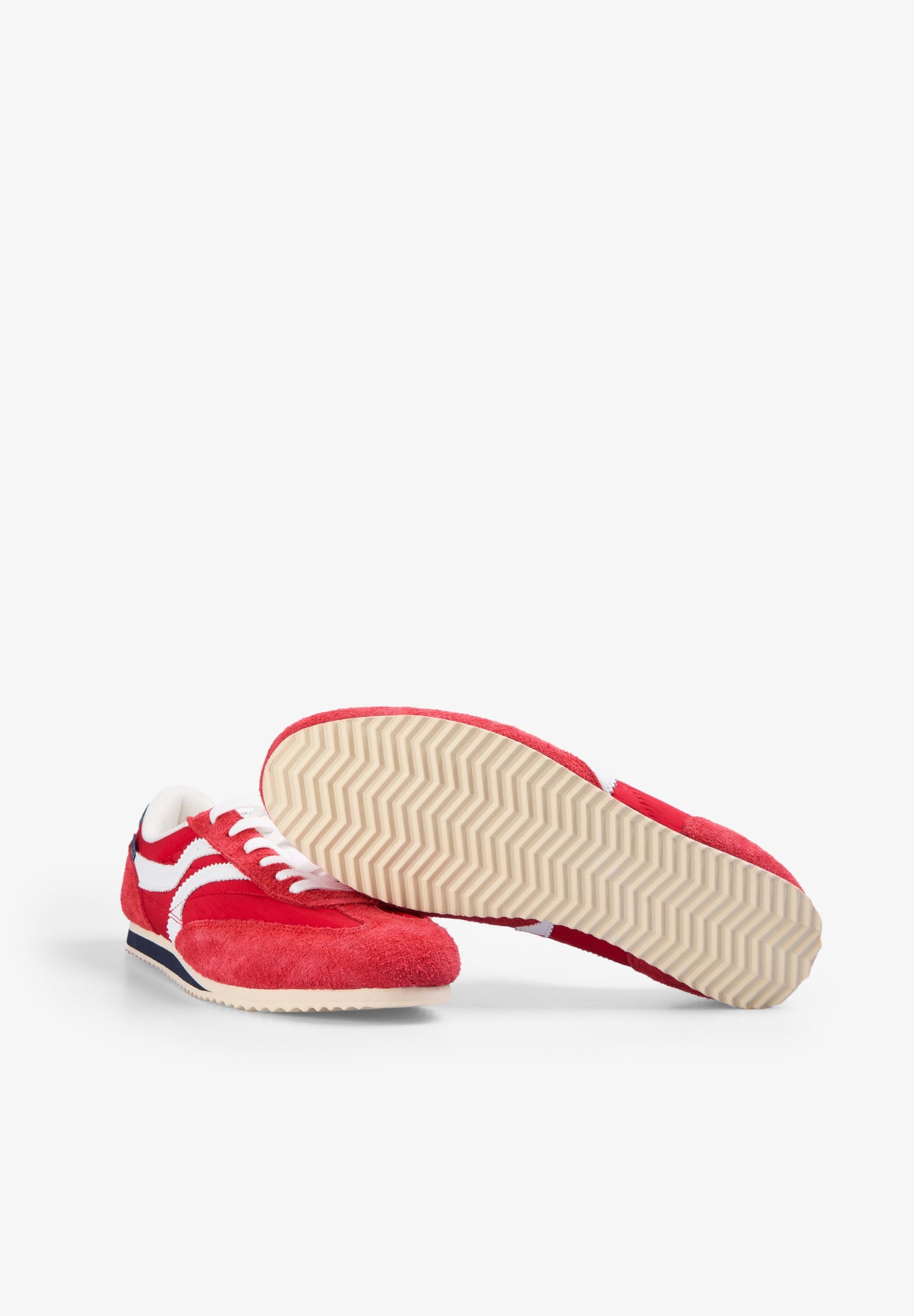 SNEAKERS ESTILO RETRO - Scalpers
