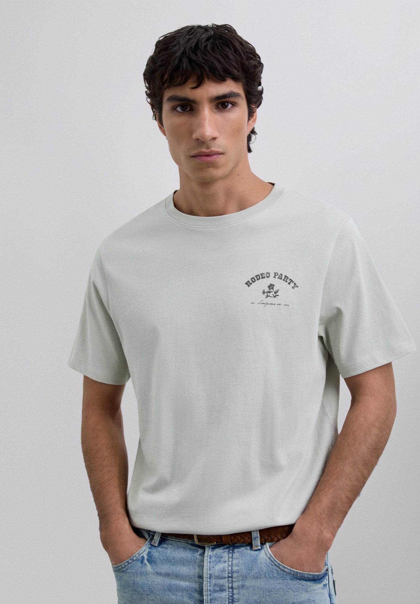 T-SHIRT WITH LOGO PRINT