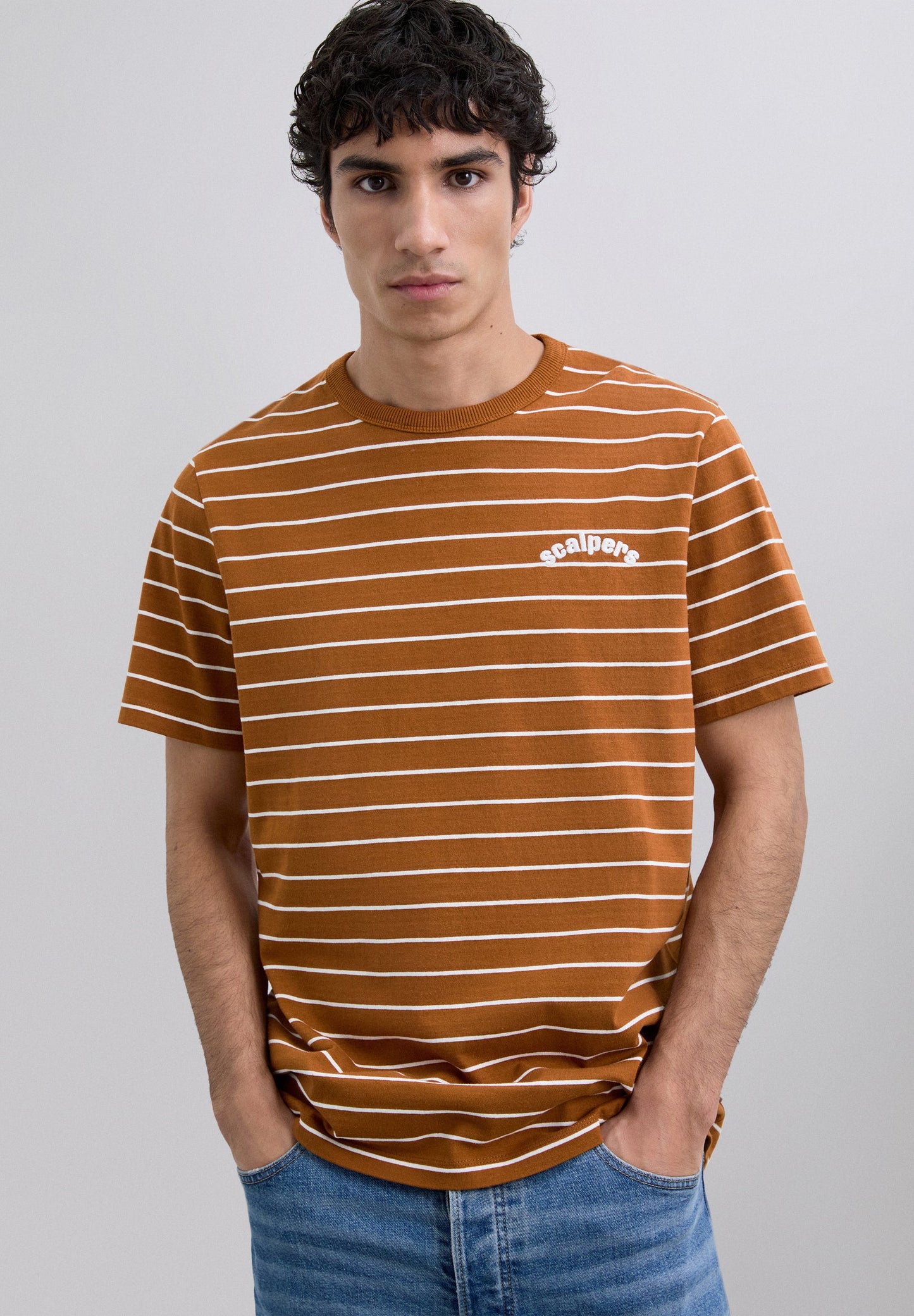 STRIPED LOGO PRINT T-SHIRT