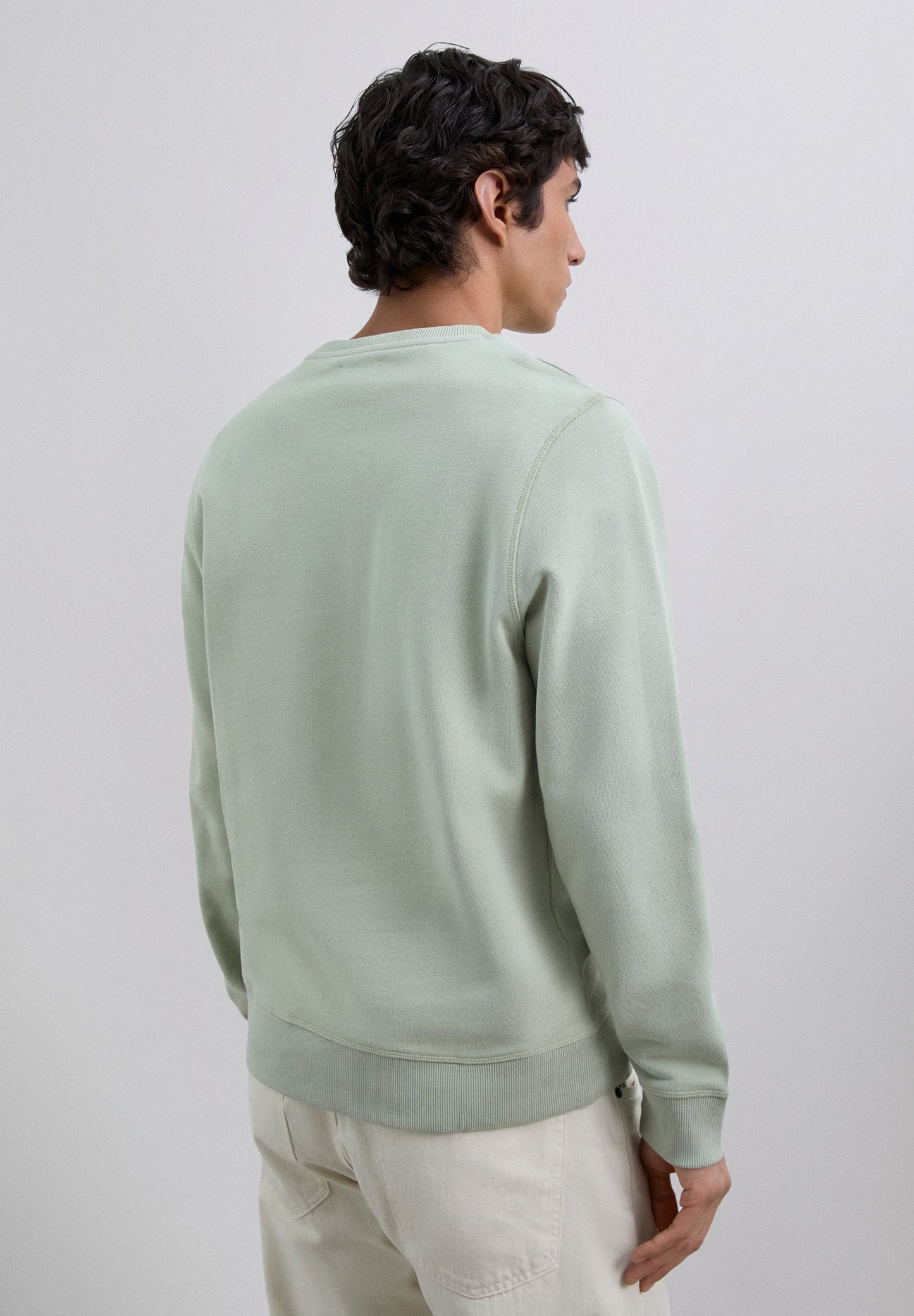 SWEATSHIRT WITH EMBROIDERED SKULL