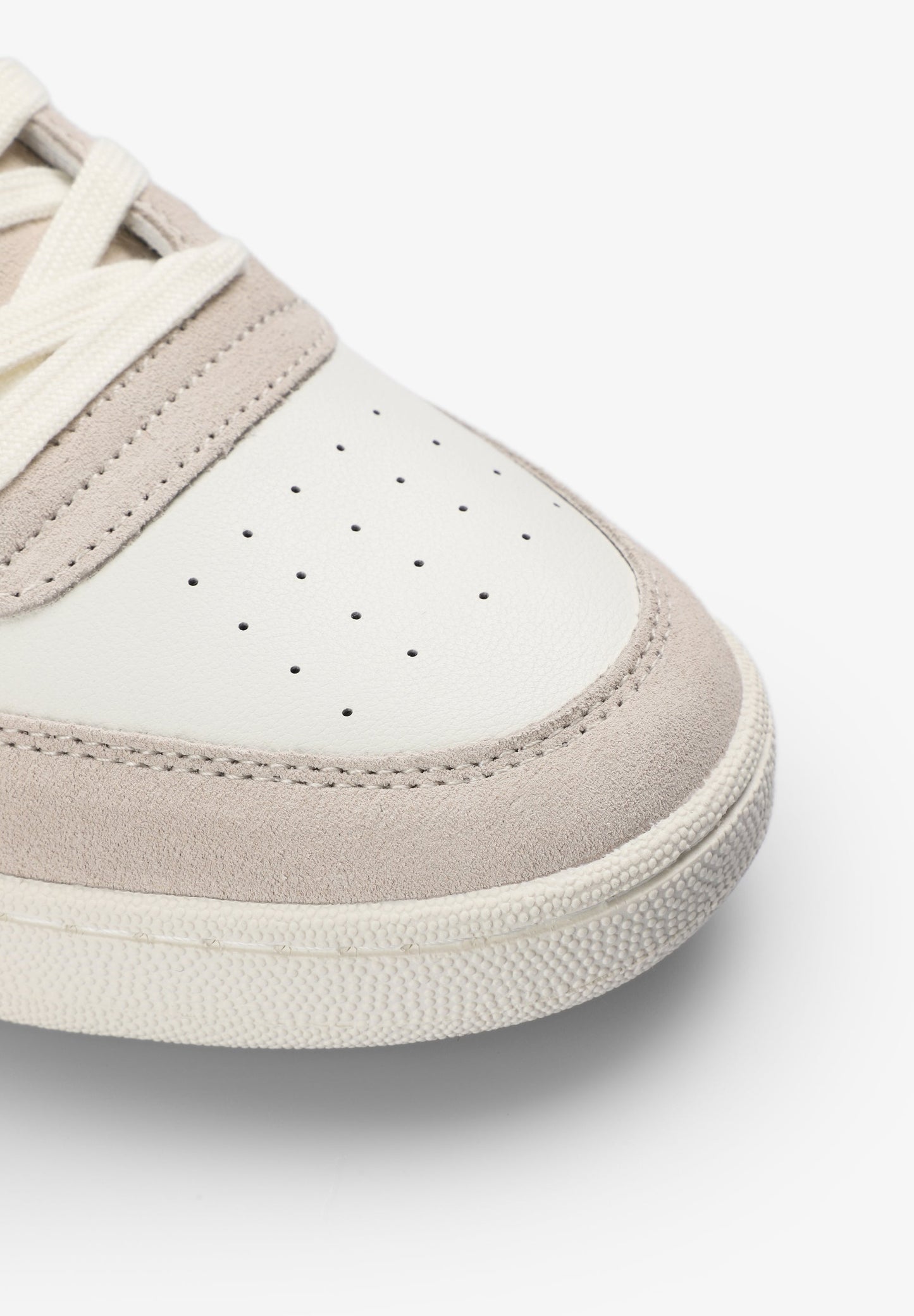 LEATHER SKULL SNEAKERS