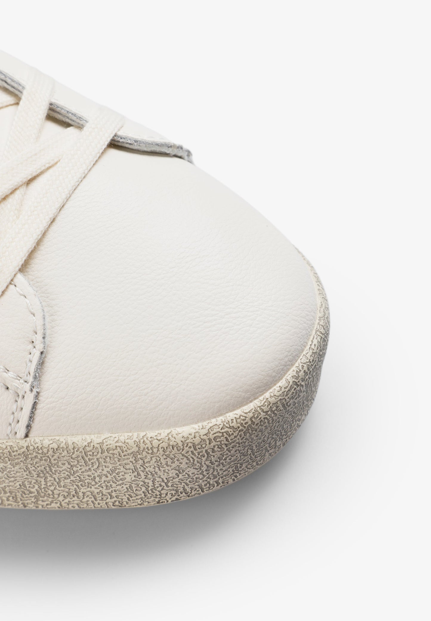 LEATHER SKULL SNEAKERS