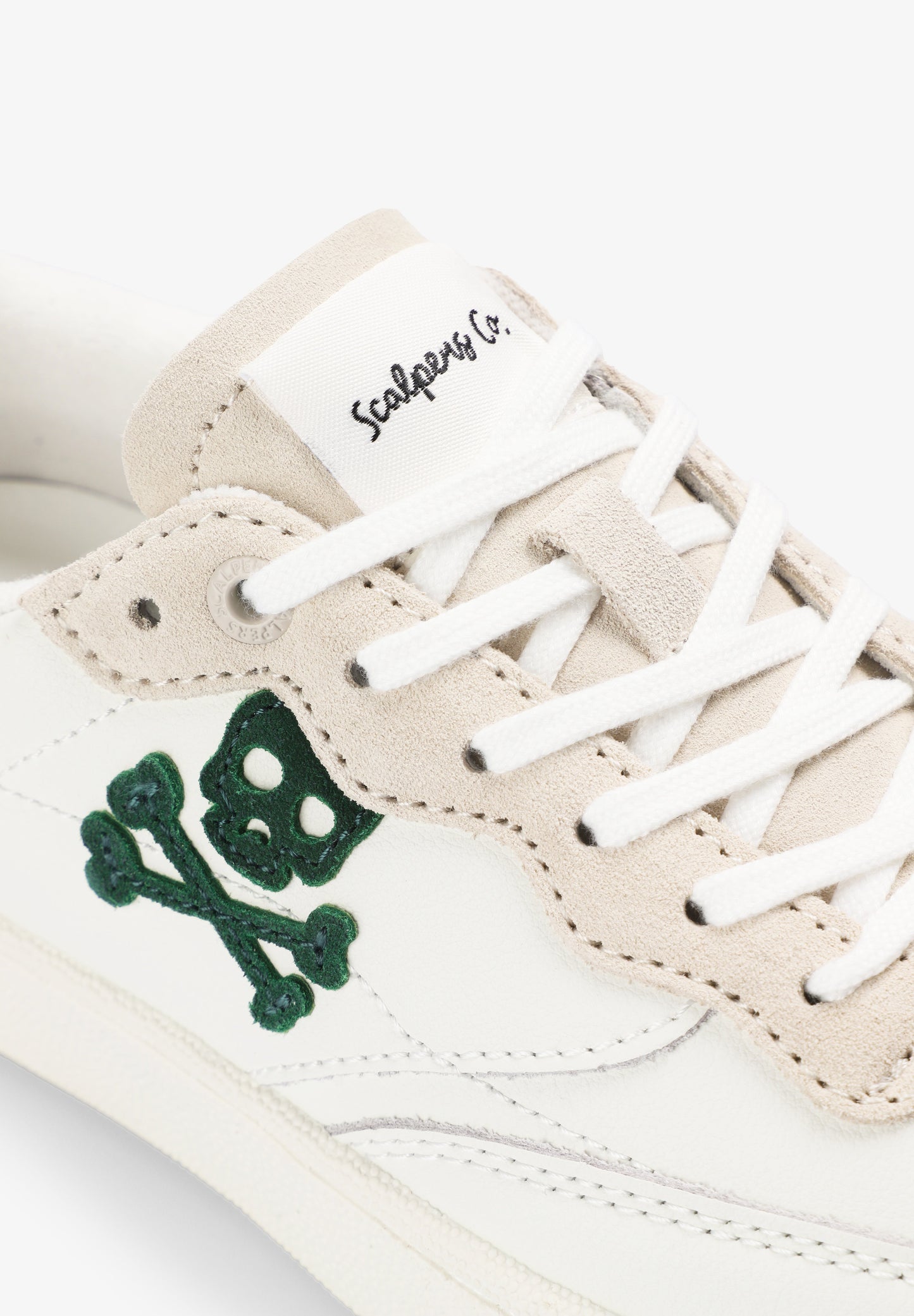 LEATHER SKULL SNEAKERS