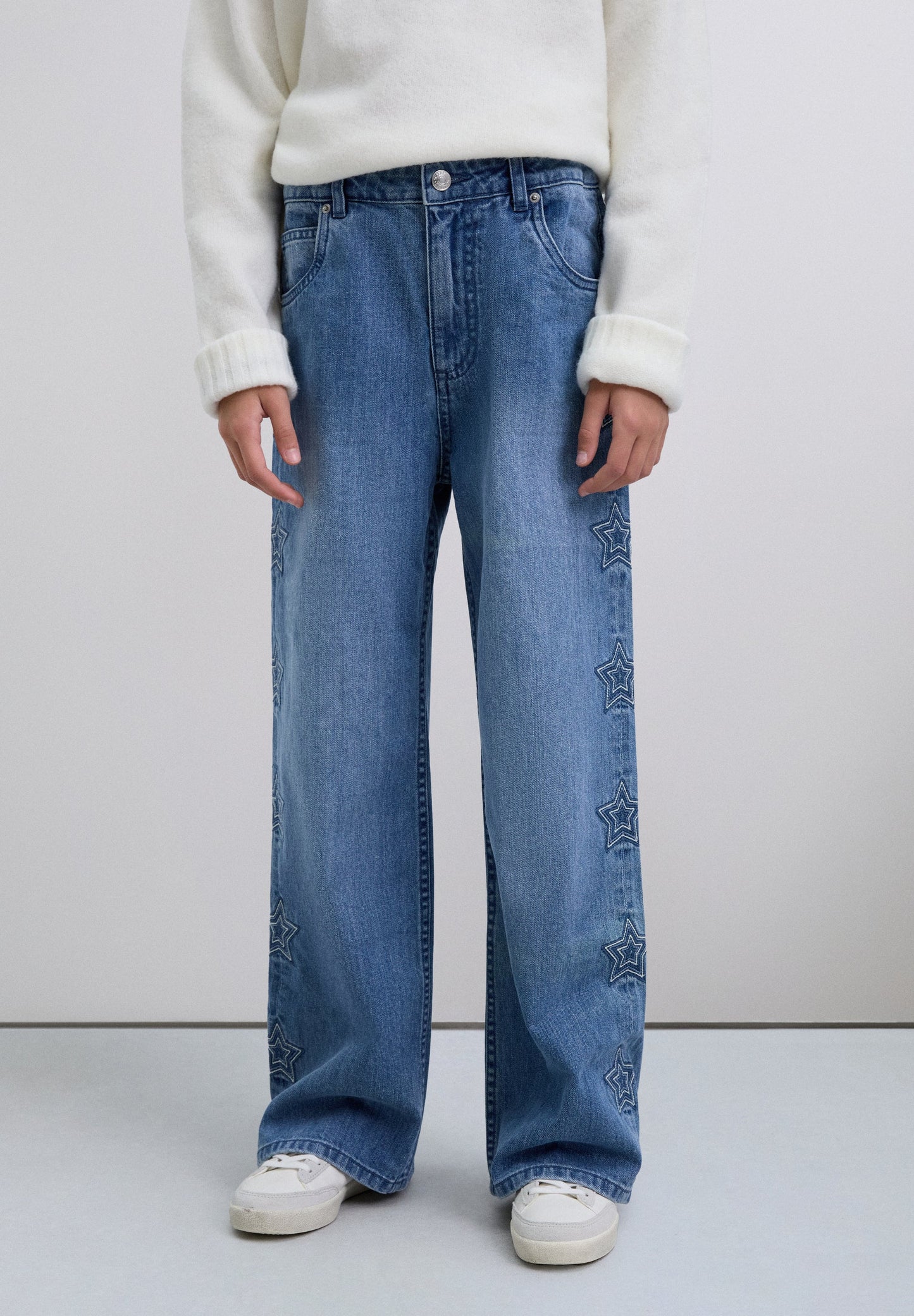 WIDE LEG TROUSERS WITH EMBROIDERED STARS