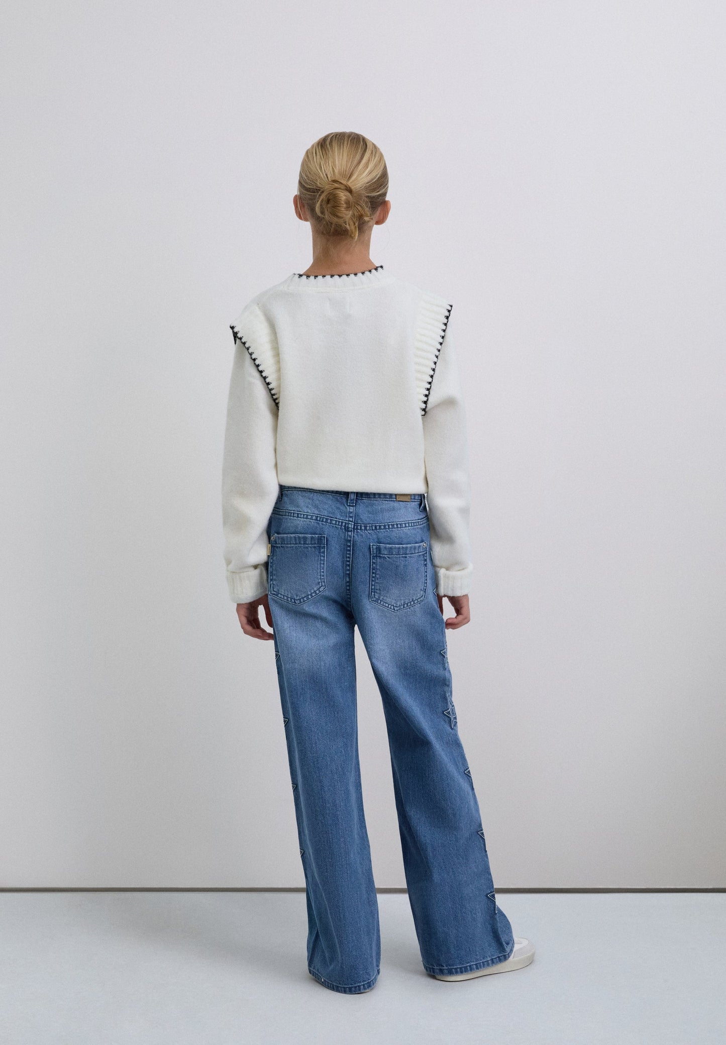 WIDE LEG TROUSERS WITH EMBROIDERED STARS