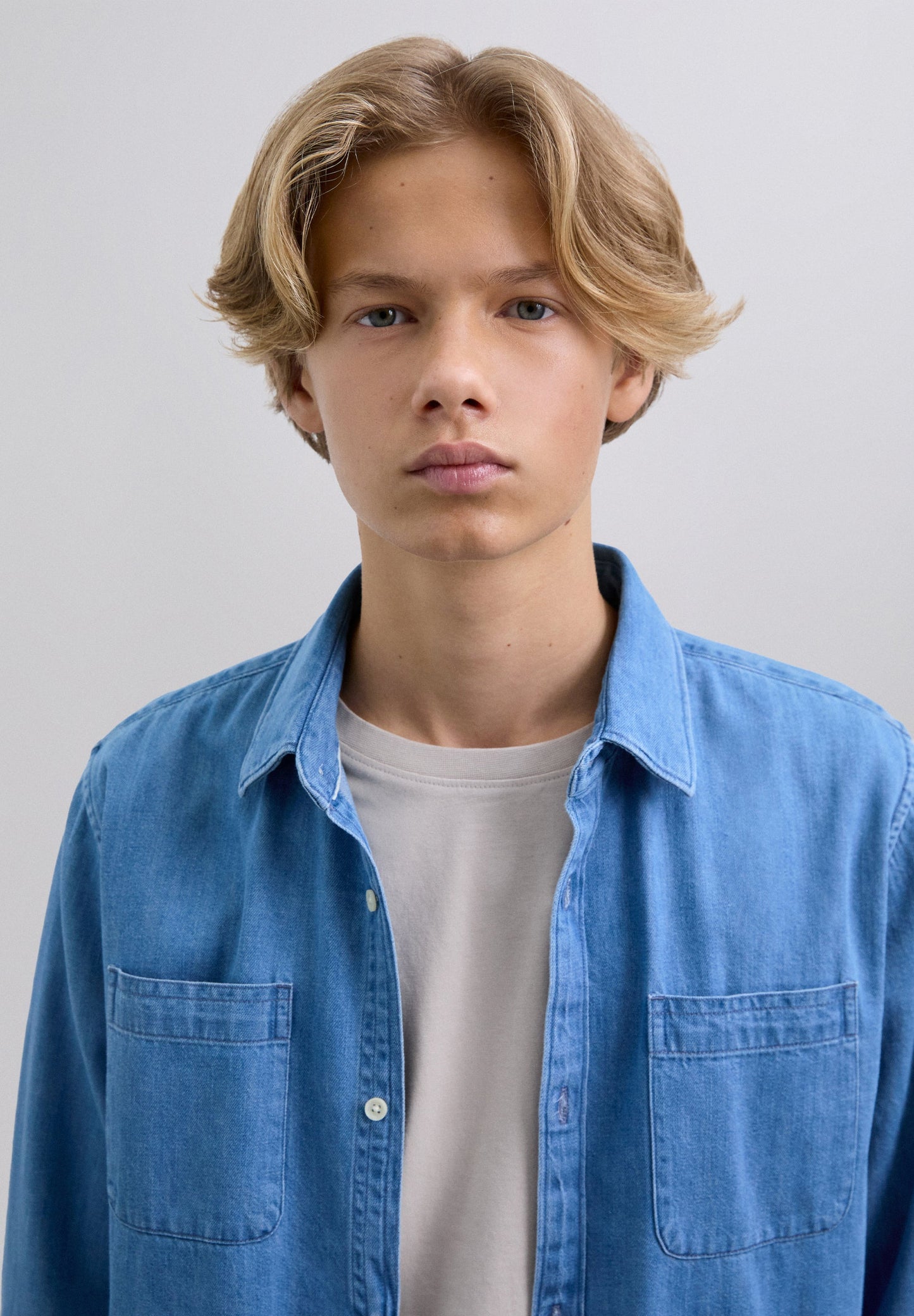 DENIM SHIRT WITH POCKETS