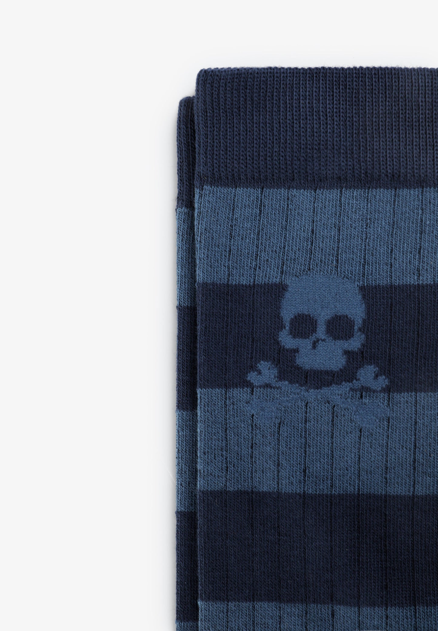STRIPED SKULL SOCKS