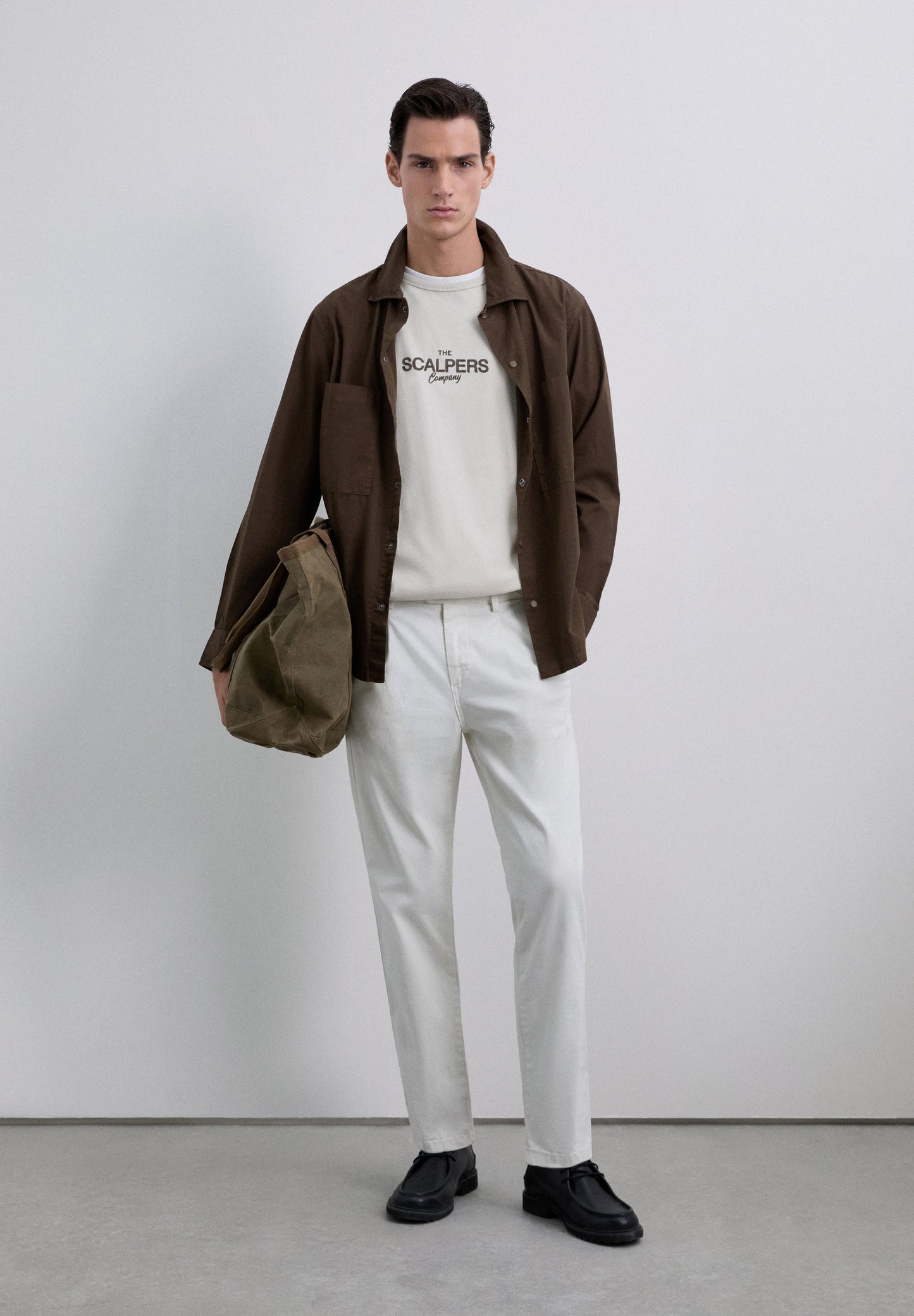 CAMISETA LOGO FRONTAL - Scalpers