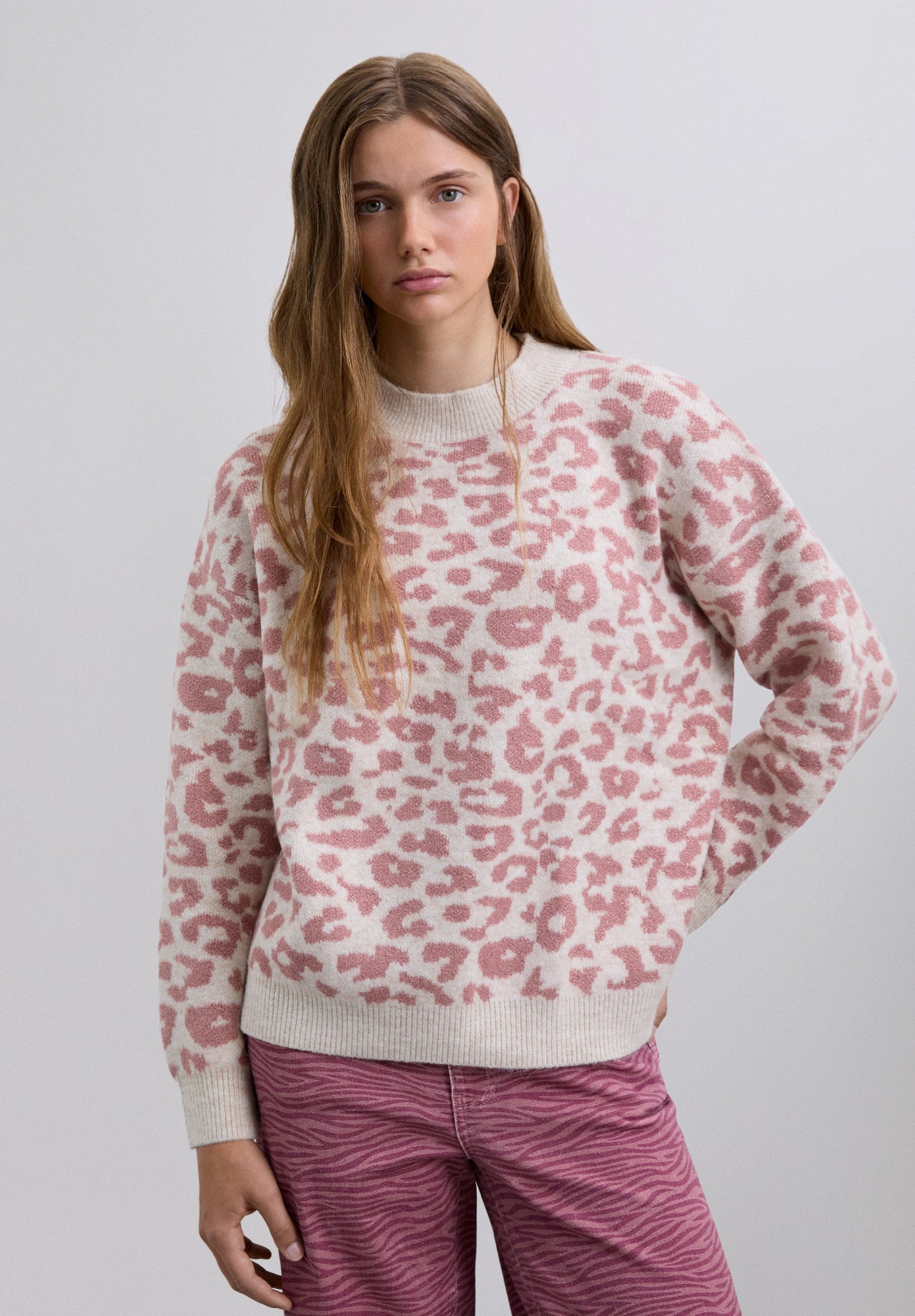 ANIMAL PRINT KNIT SWEATER