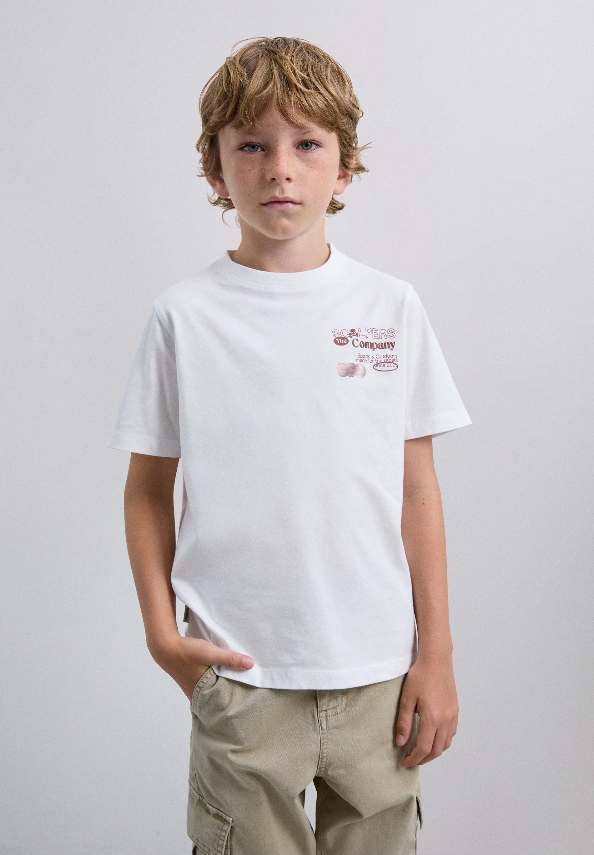 T-SHIRT WITH LOGO PRINT