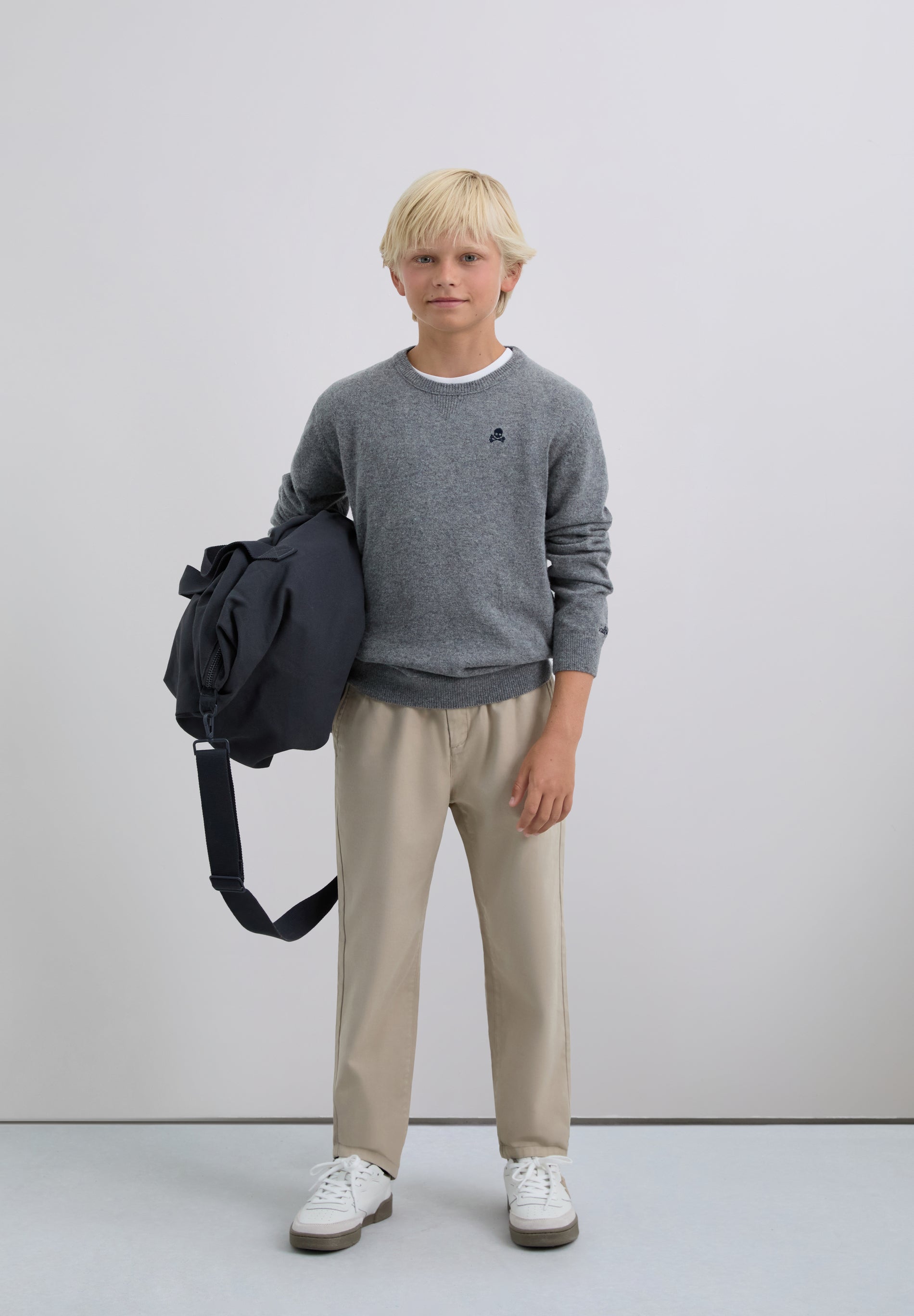 WOOL SWEATER WITH SKULL