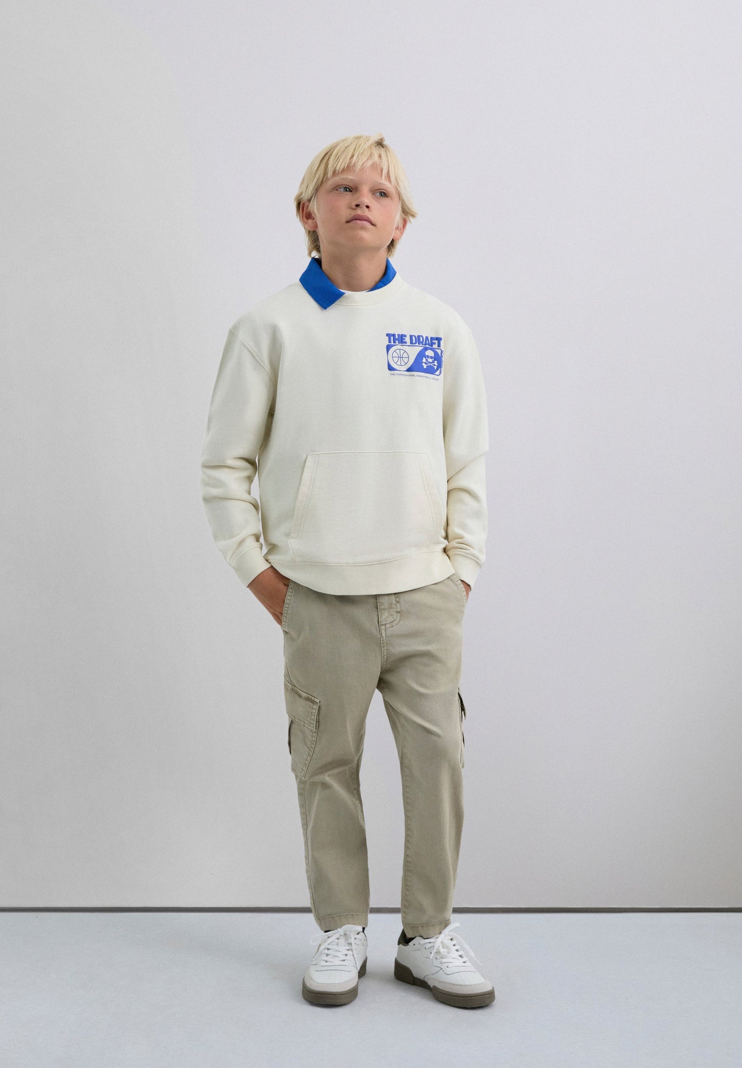 BASKETBALL PRINT SWEATSHIRT