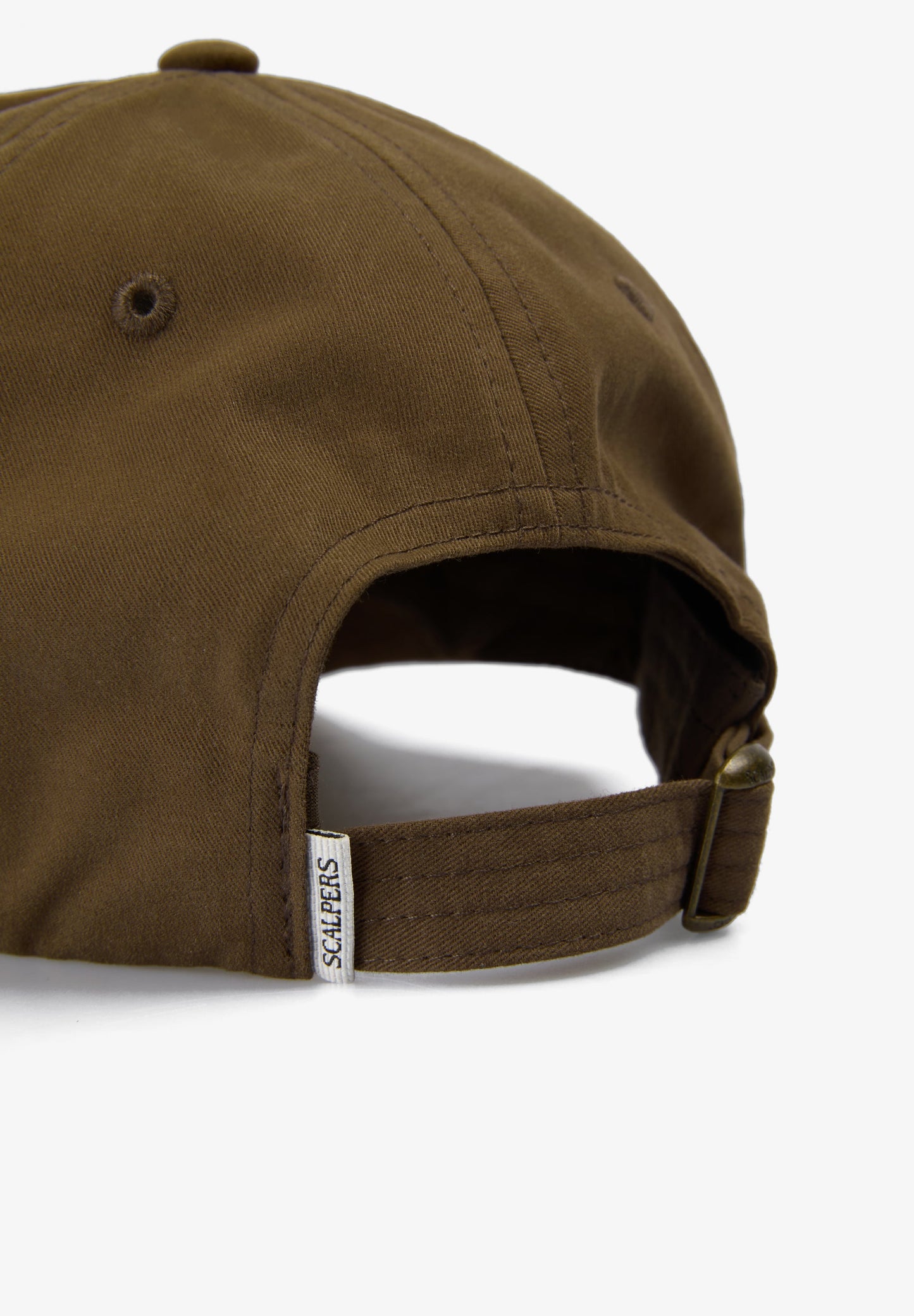 CAP WITH CONTRAST SKULL