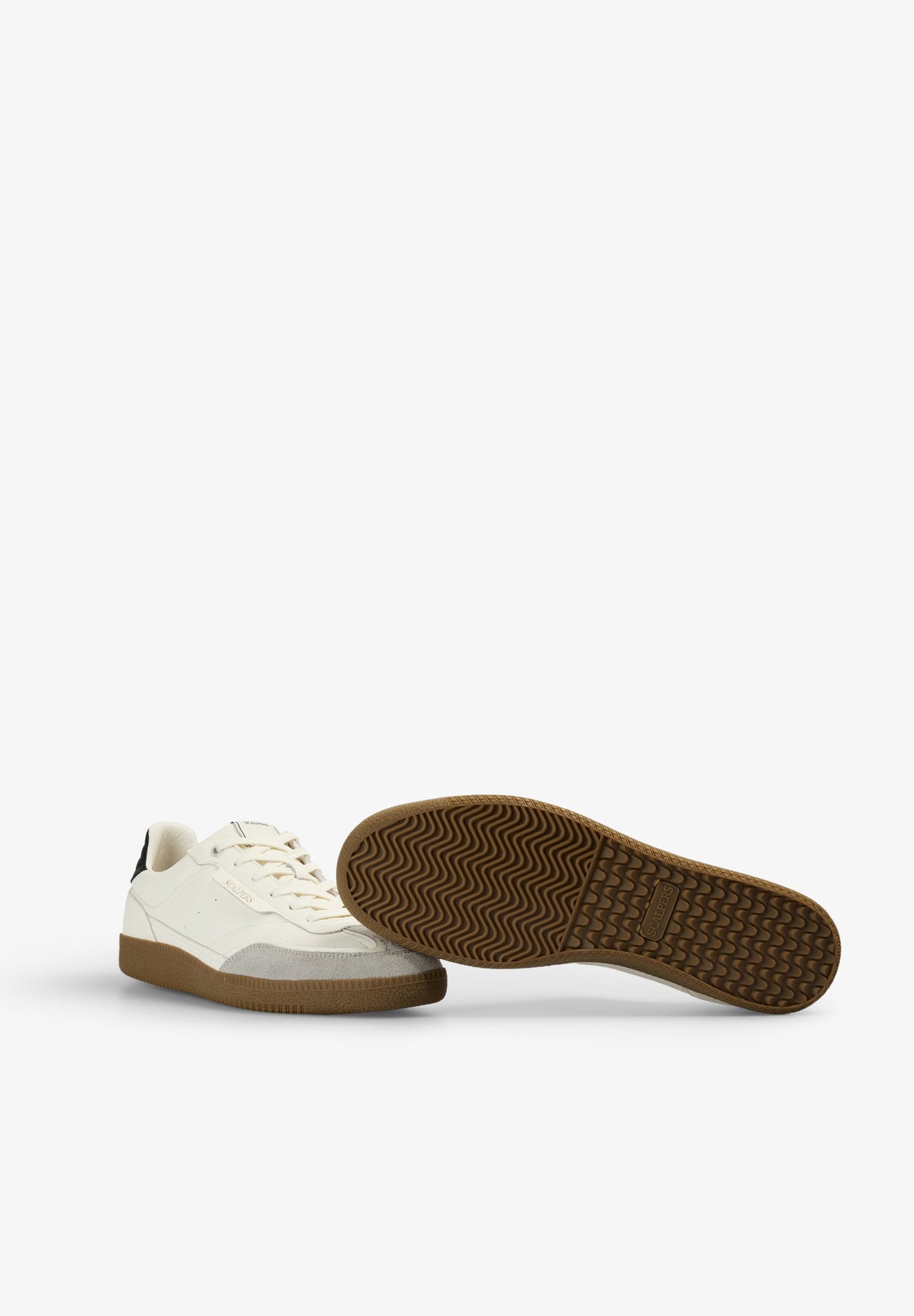 LEATHER TRAINER WITH CONTRAST SOLE