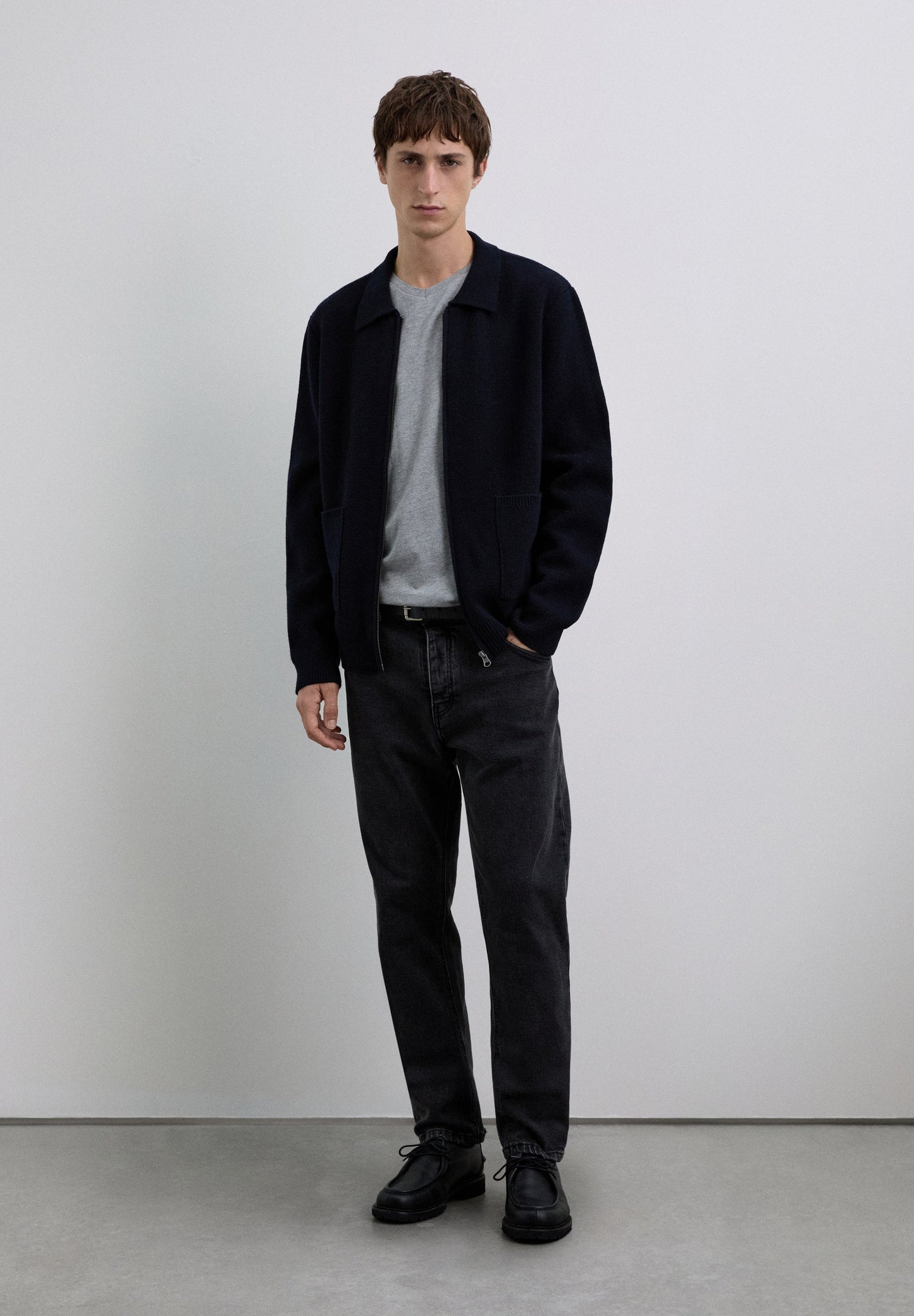 CAMISETA CALAVERA BORDADA TONO - Scalpers