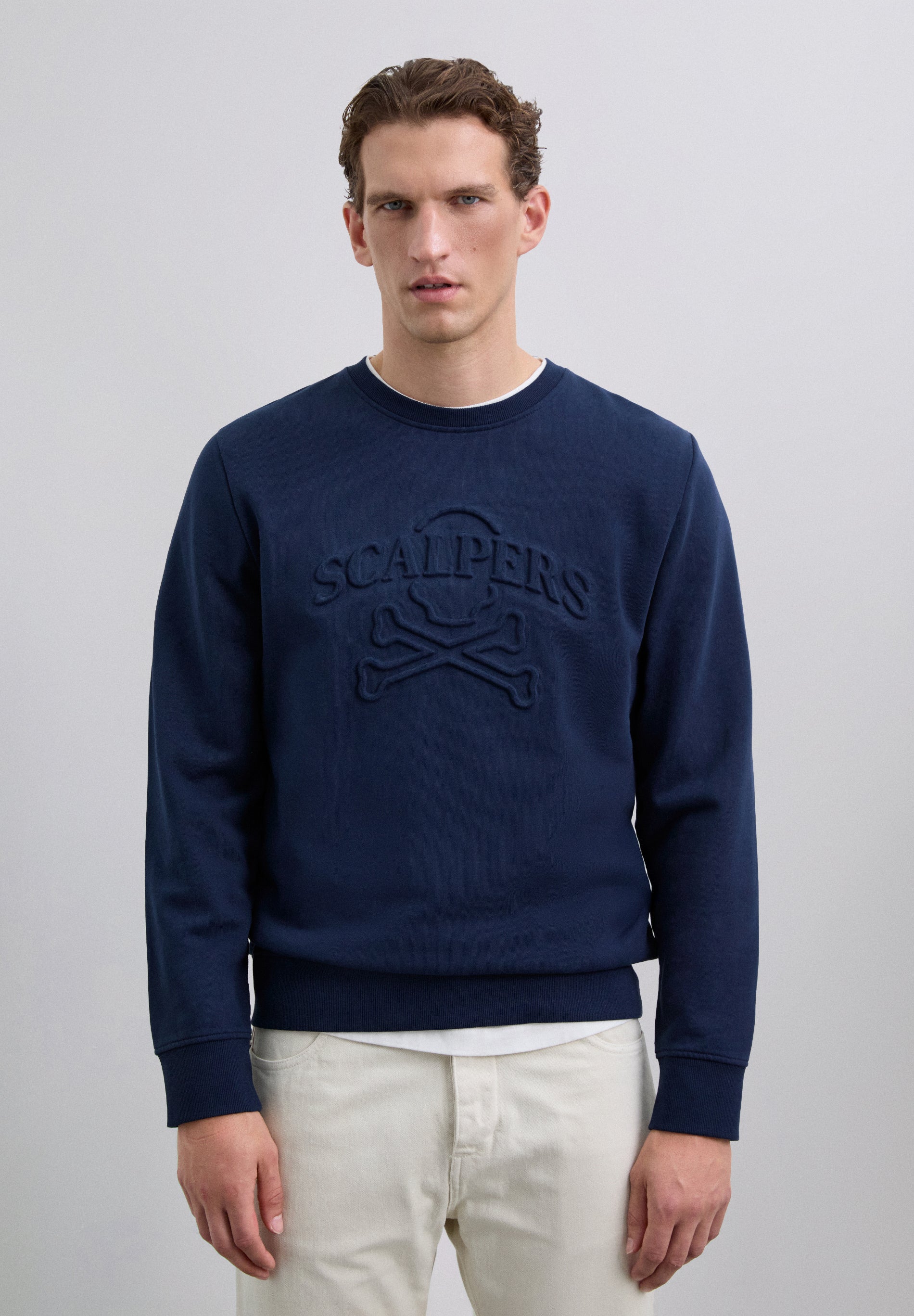 SWEATSHIRT WITH RAISED LOGO