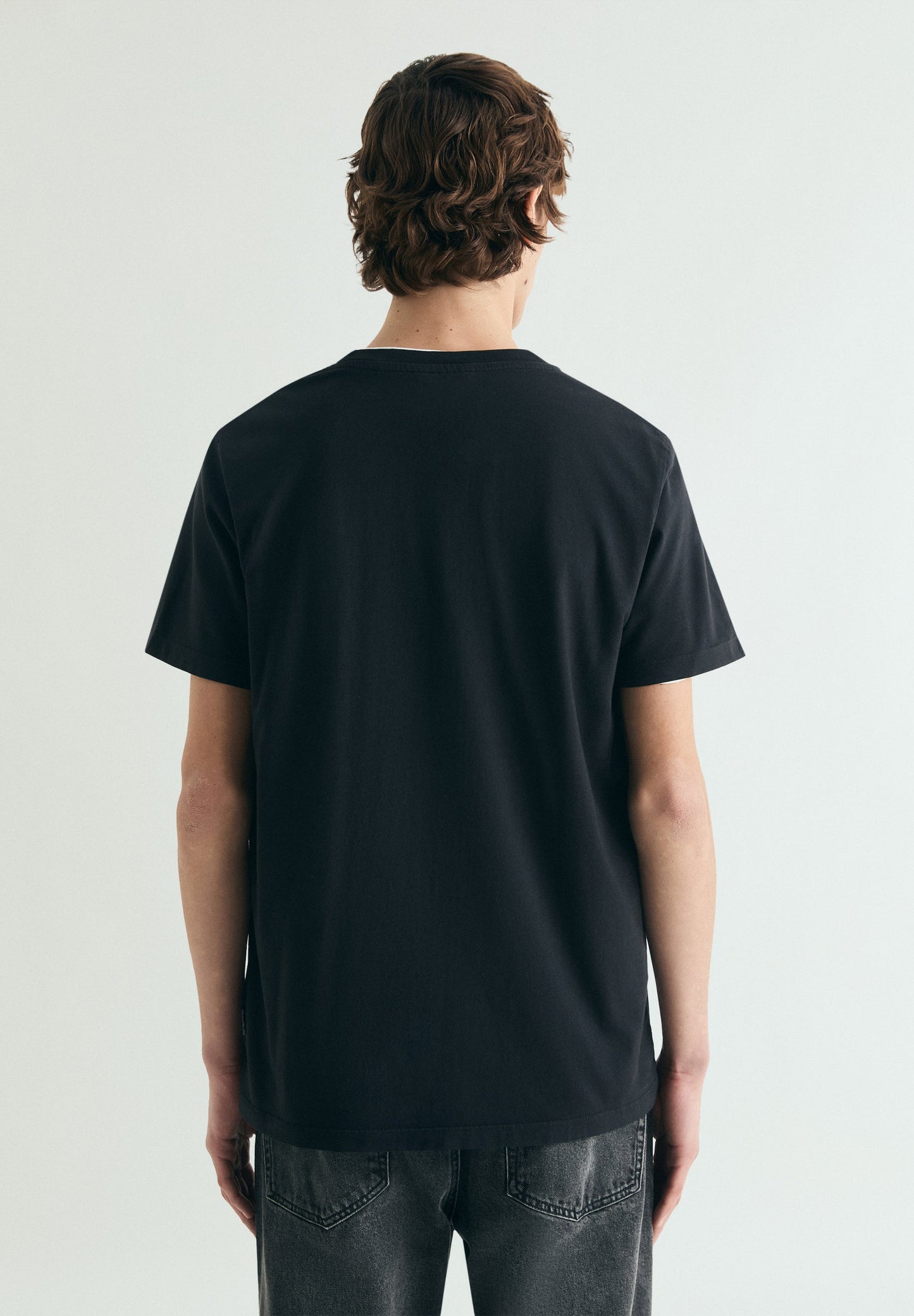 EMBROIDERED WASHED EFFECT T-SHIRT