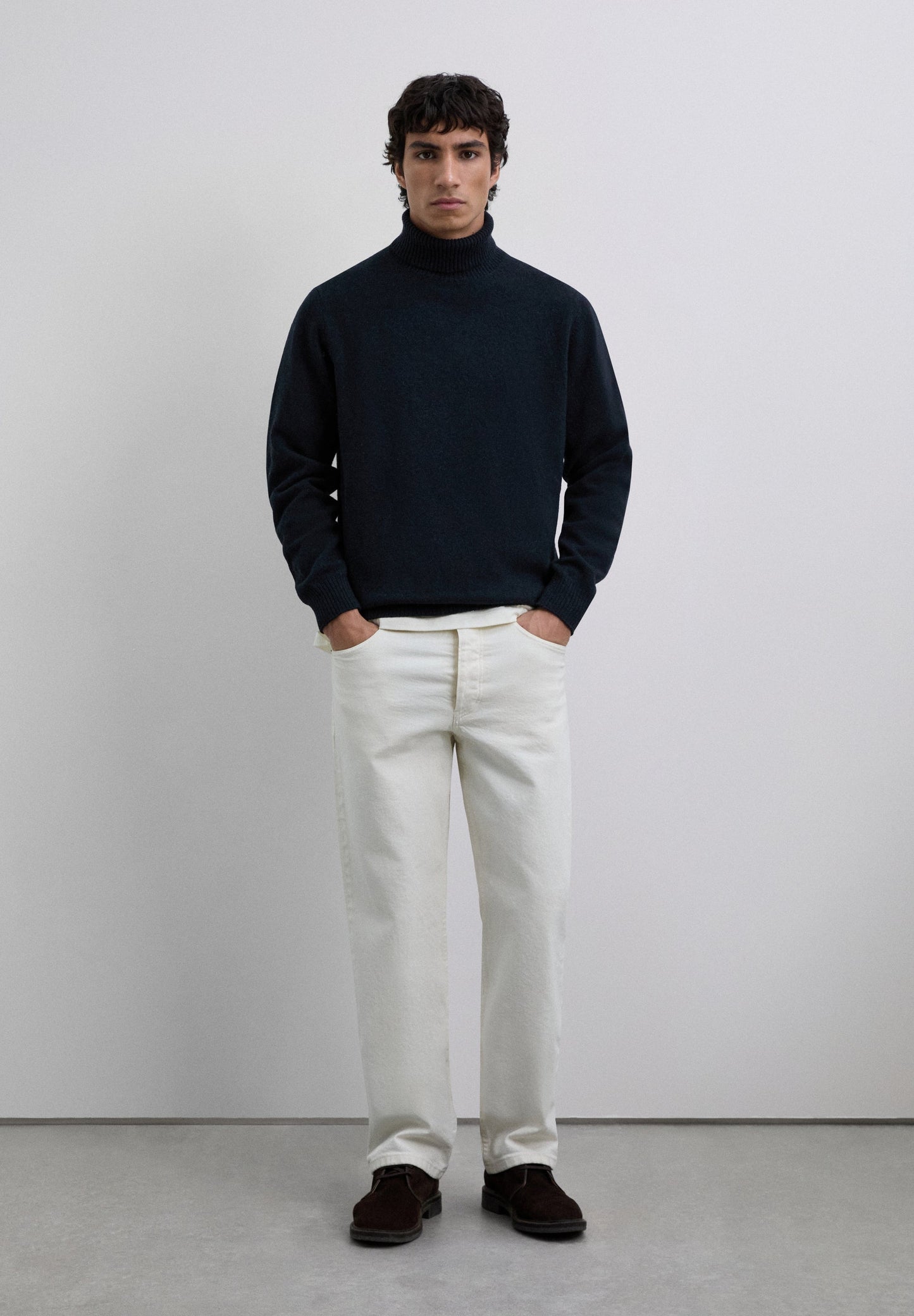HIGH NECK WOOL SWEATER