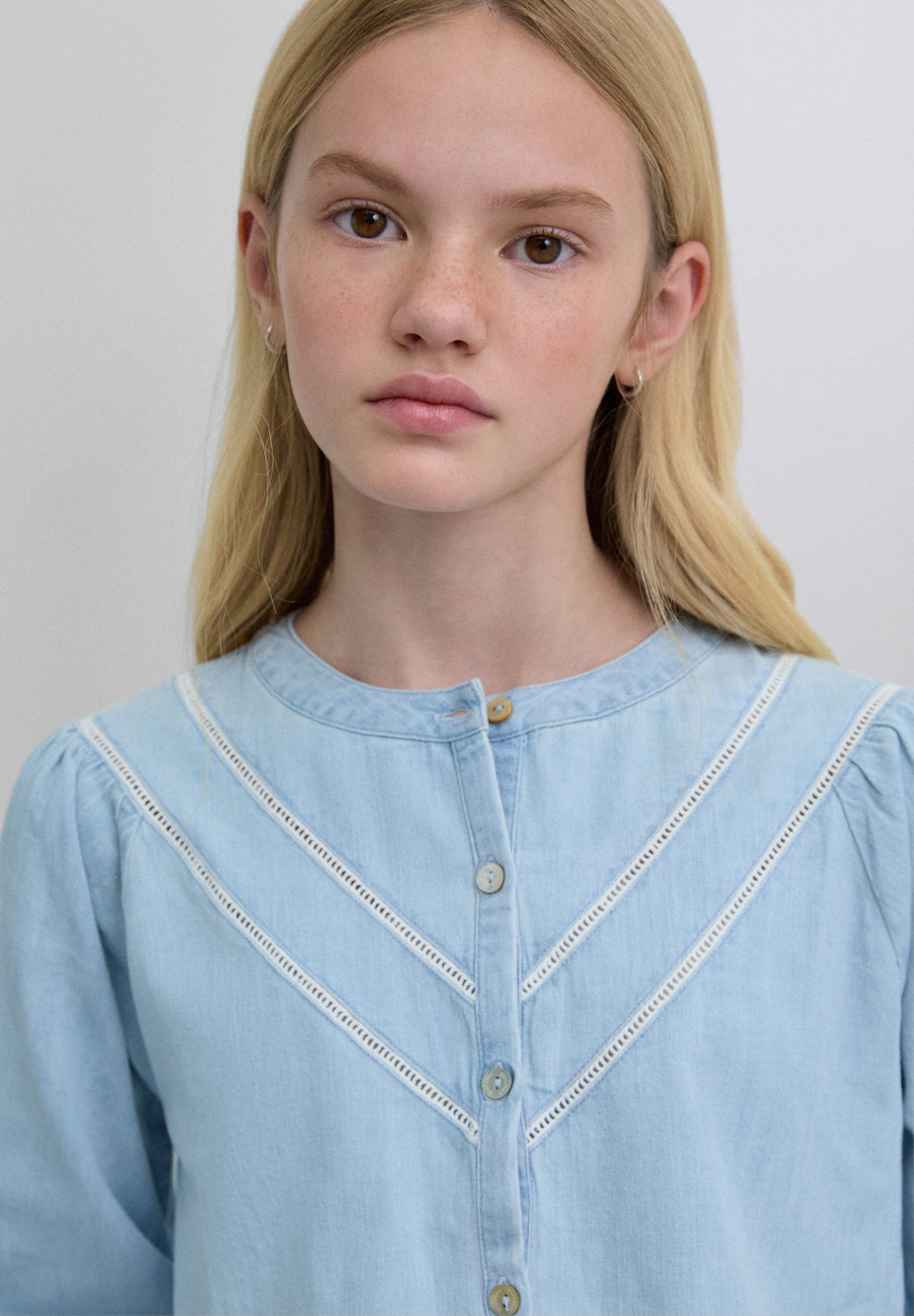 CAMISA MANGA ABULLONADA - Scalpers