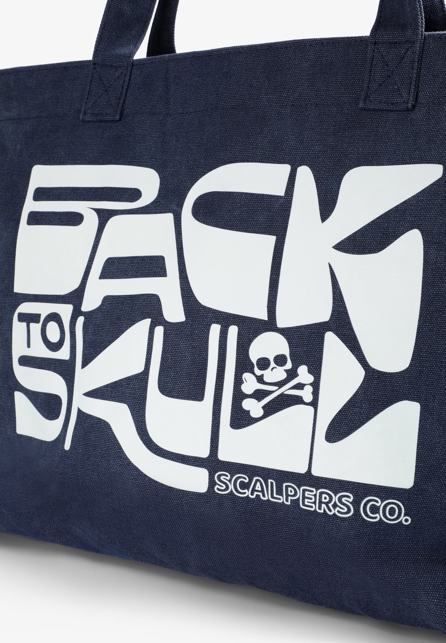 BACK TO SKULL BAG