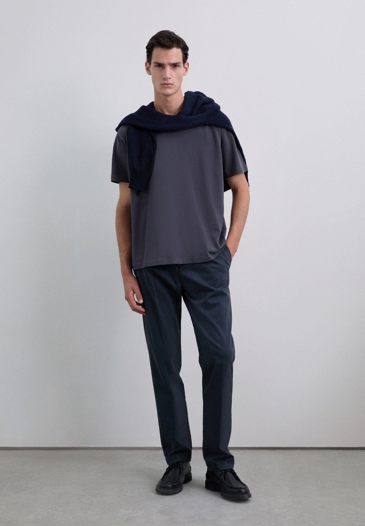 HEAVY WEIGHT COTTON T-SHIRT