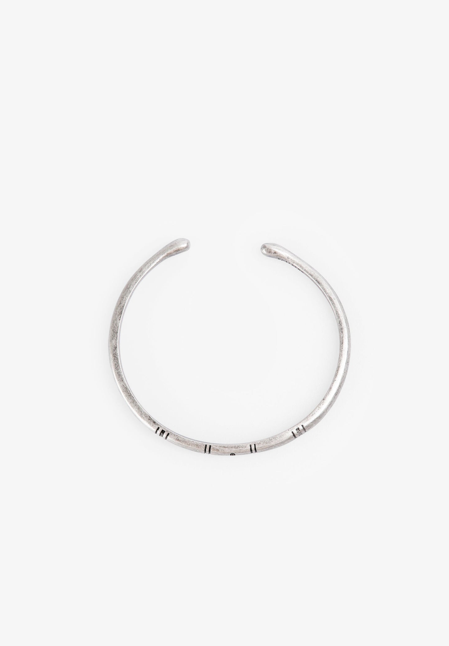 METAL LOGO BRACELET