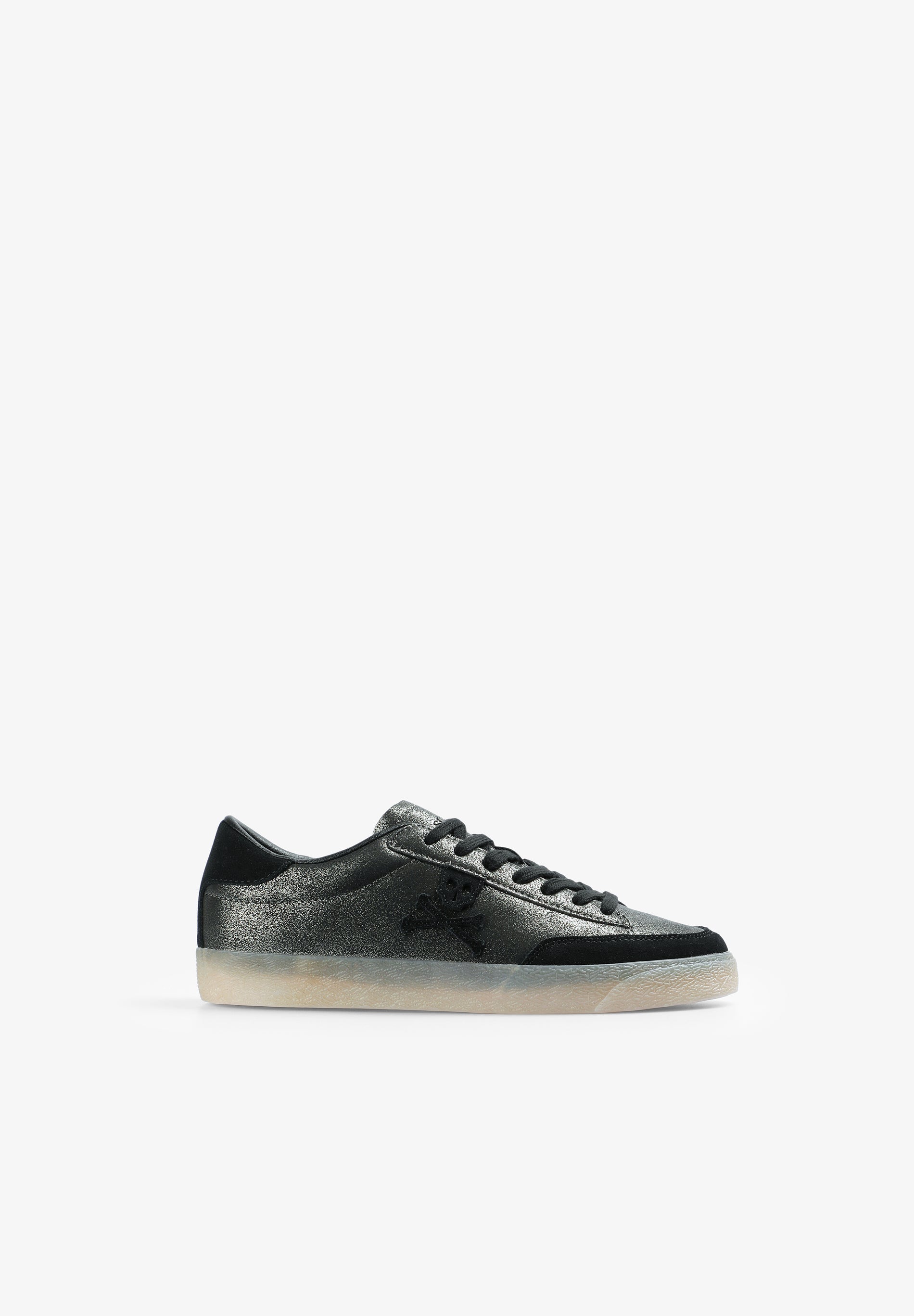 SNEAKERS WITH SIDE SKULL