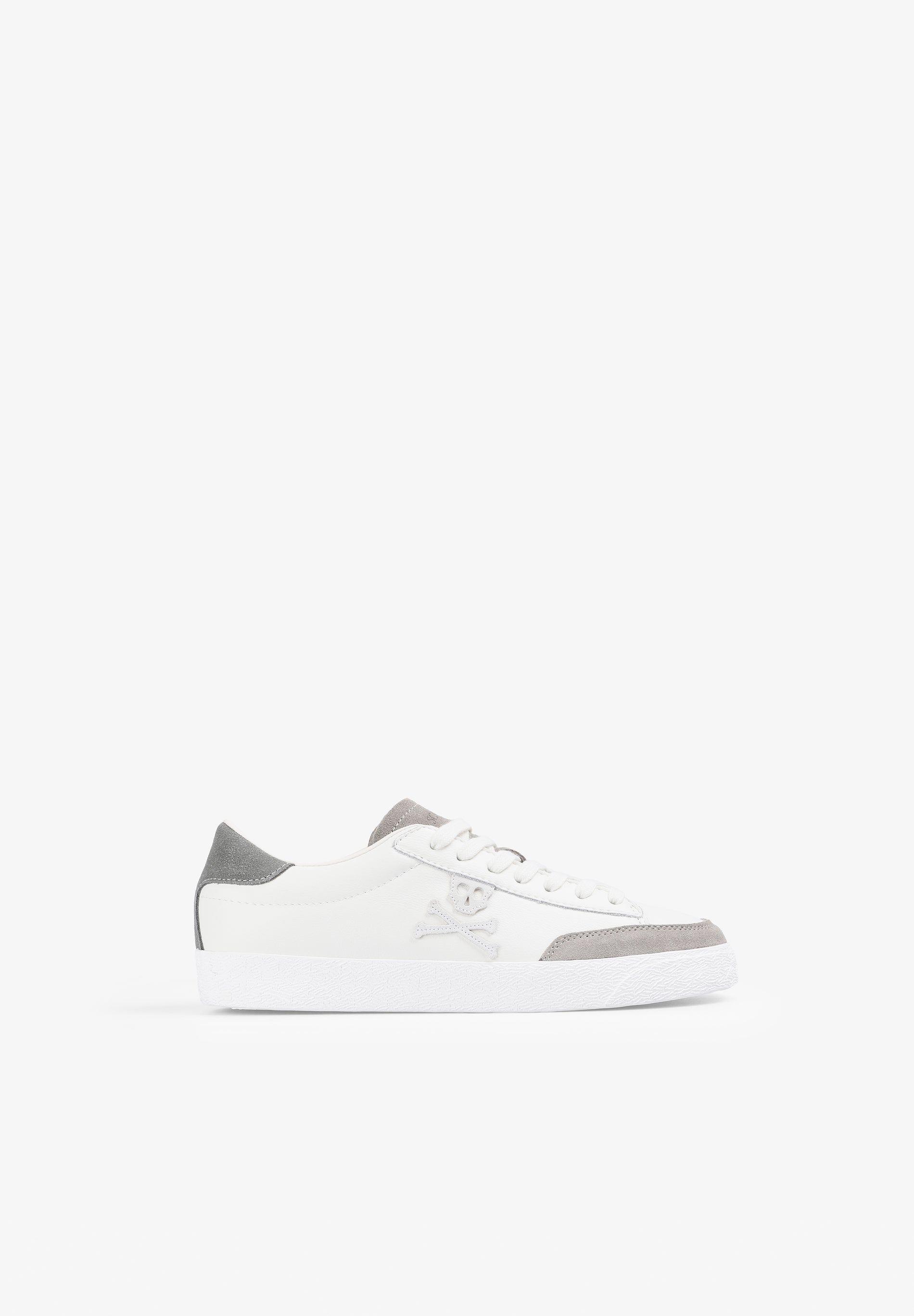 SNEAKERS WITH SIDE SKULL
