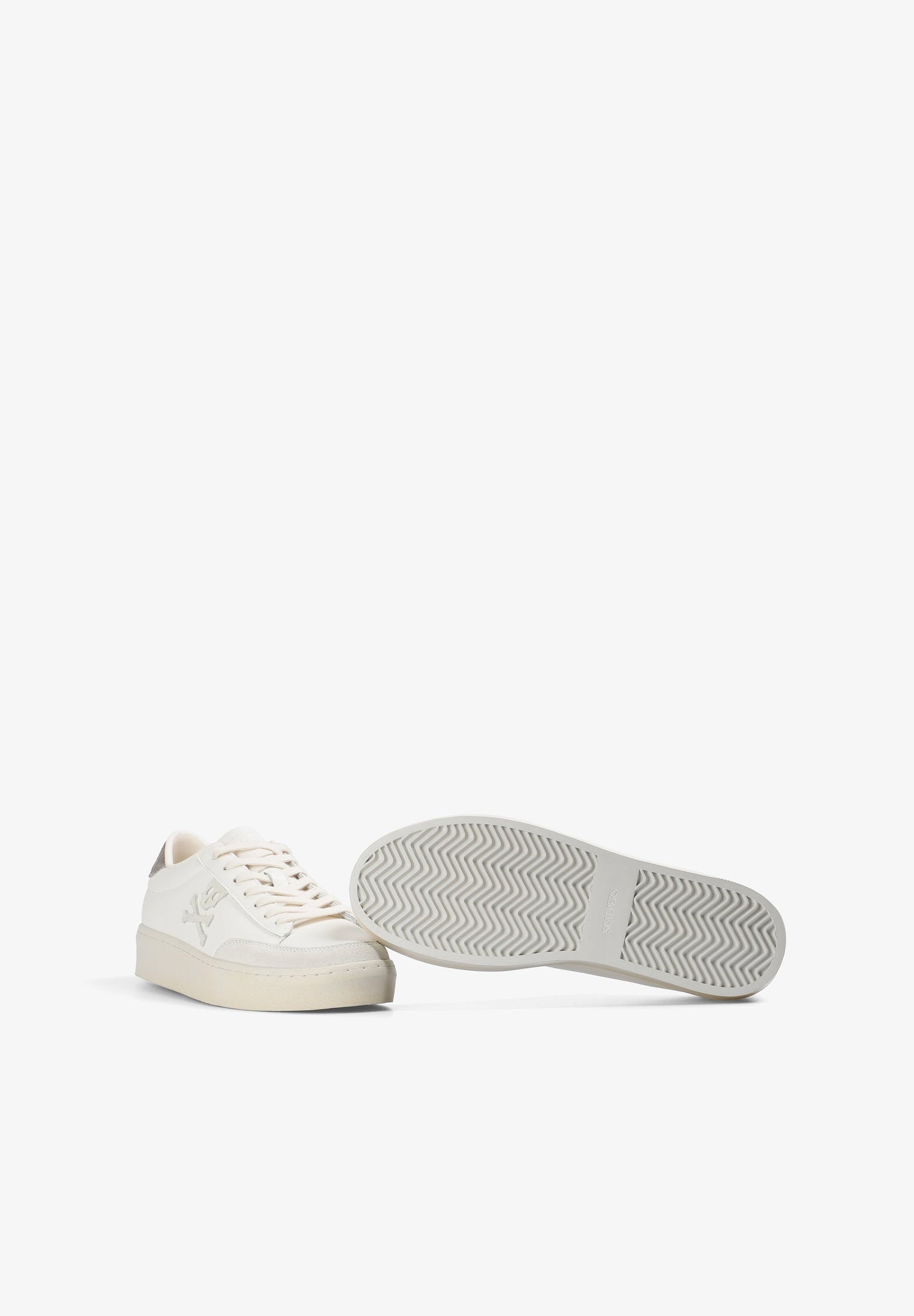 LOW TOP SNEAKERS WITH SIDE SKULL