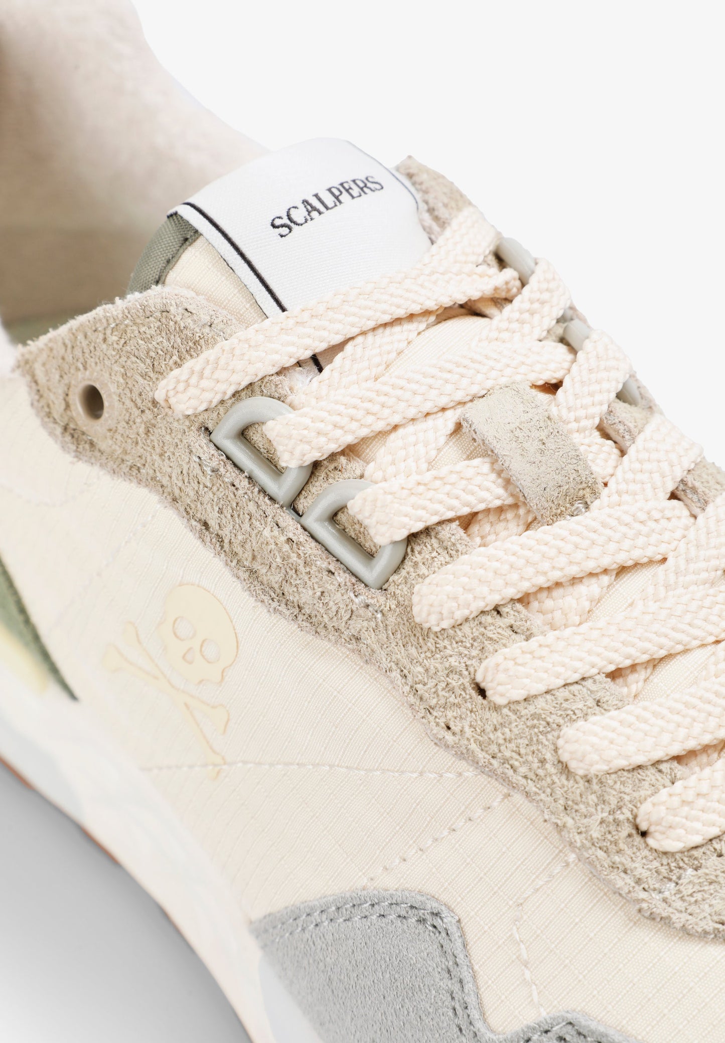 SNEAKERS ANTE CALAVERA - Scalpers