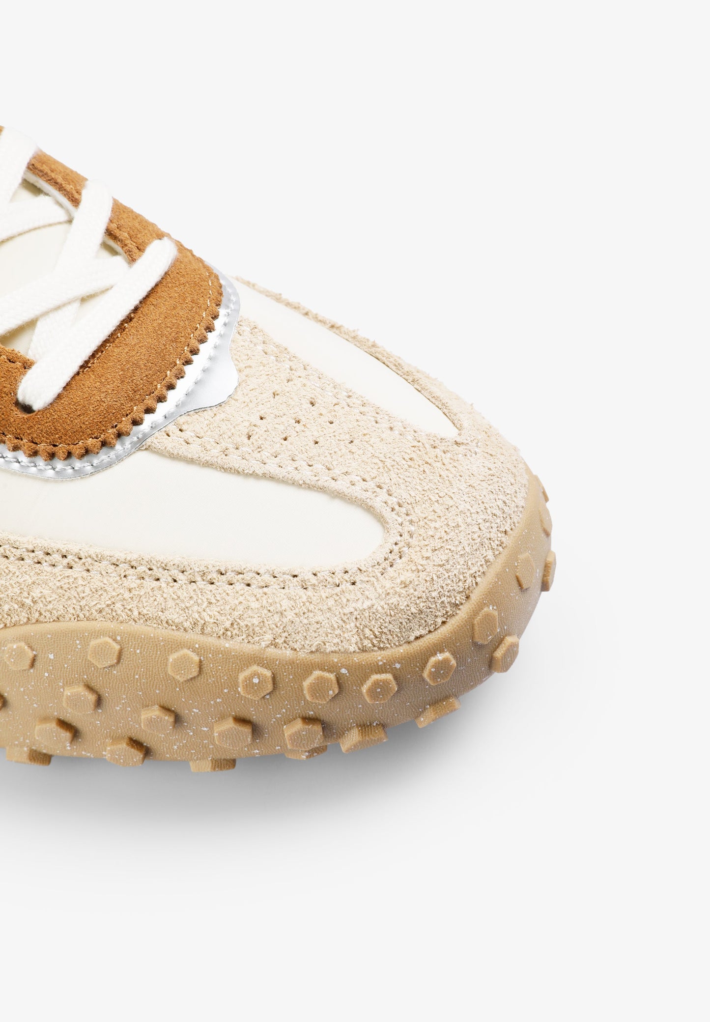 SNEAKERS WITH SIDE SKULL