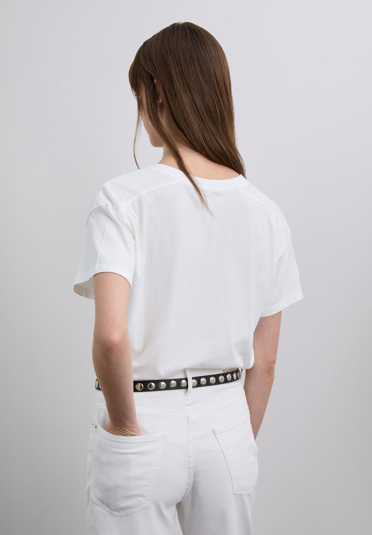 BASIC V-NECK T-SHIRT