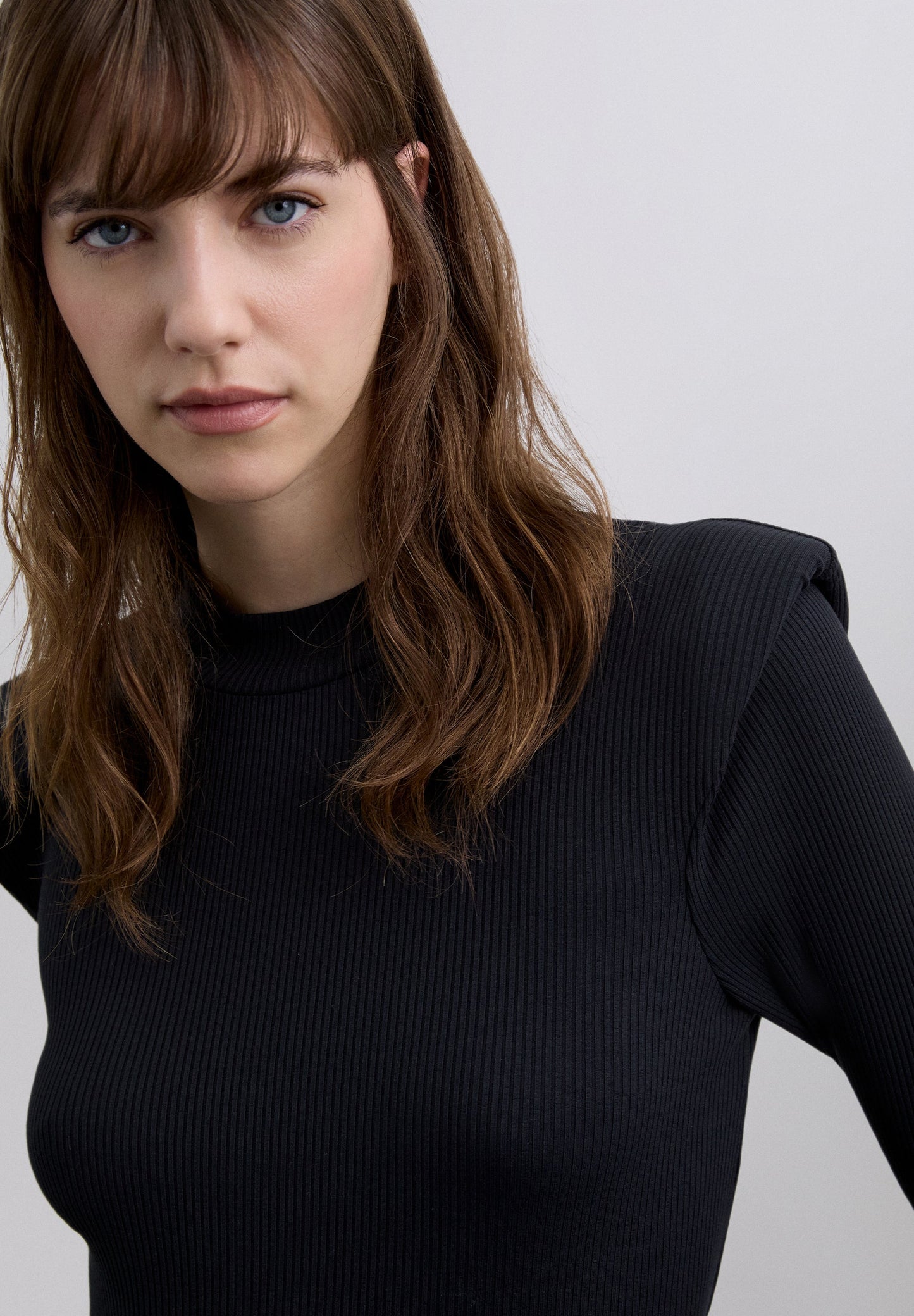 LONG SLEEVE TOP WITH SHOULDER PADS